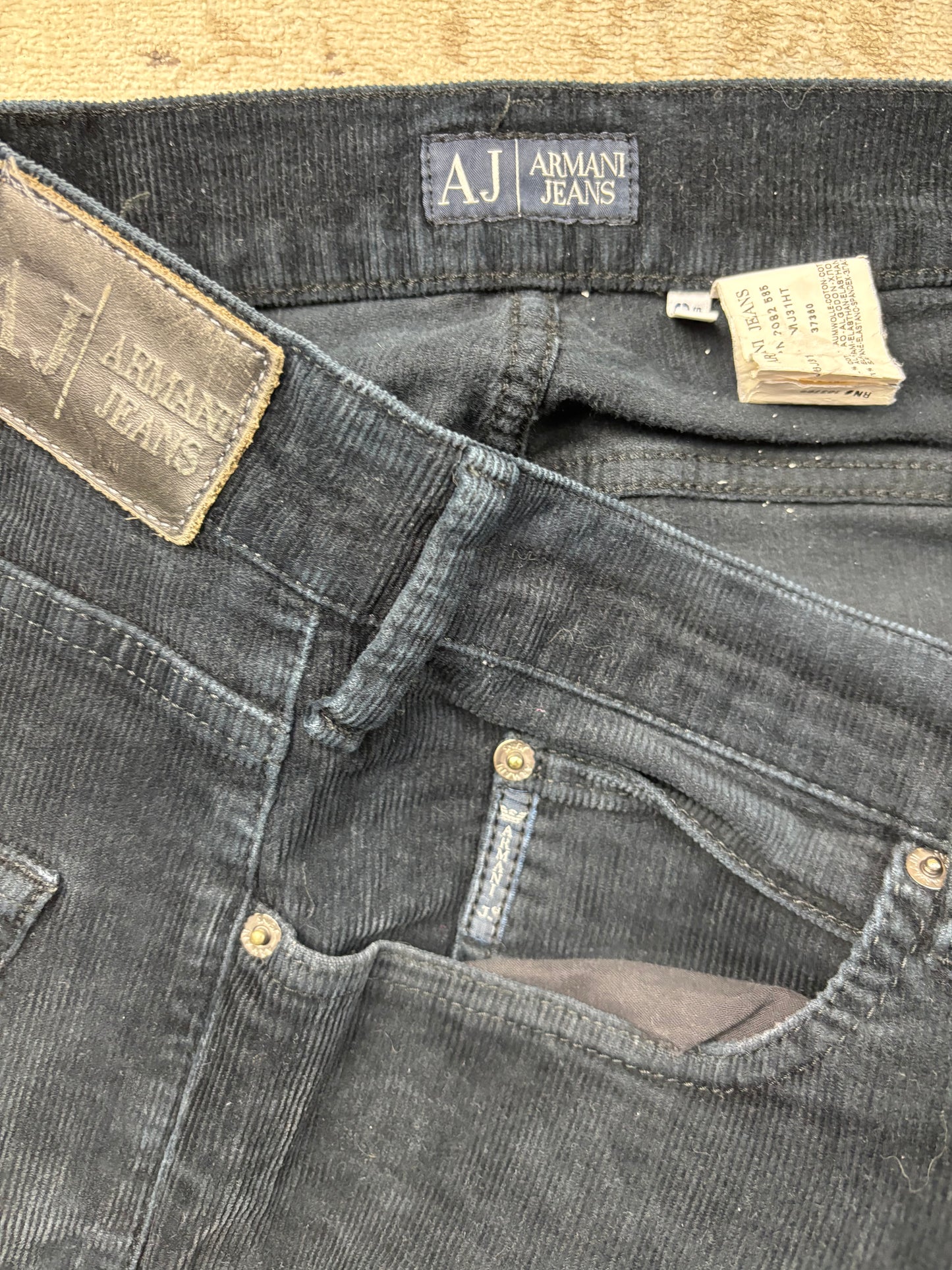 ARMANI CORD JEANS W36 L32