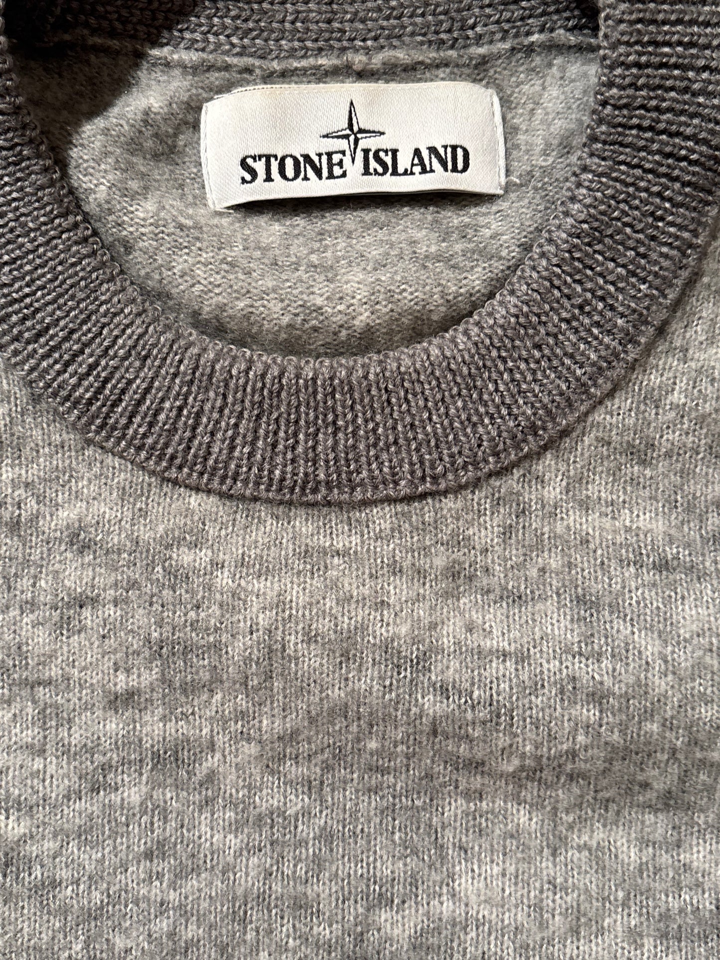 STONE ISLAND GREY KNIT (M)