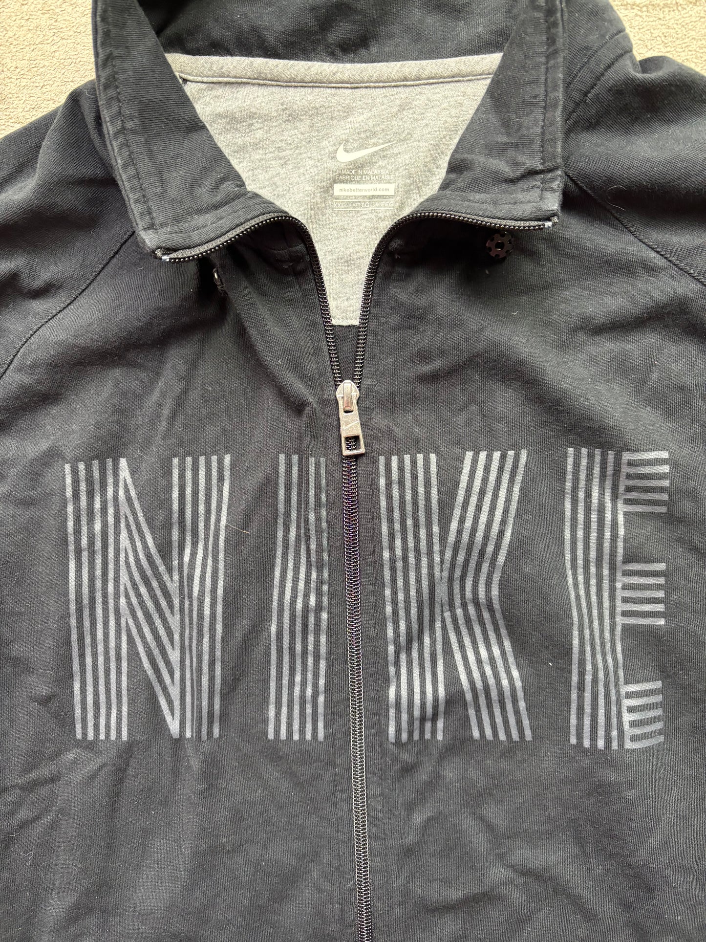 NIKE BLACK ZIP UP VEST (XL)