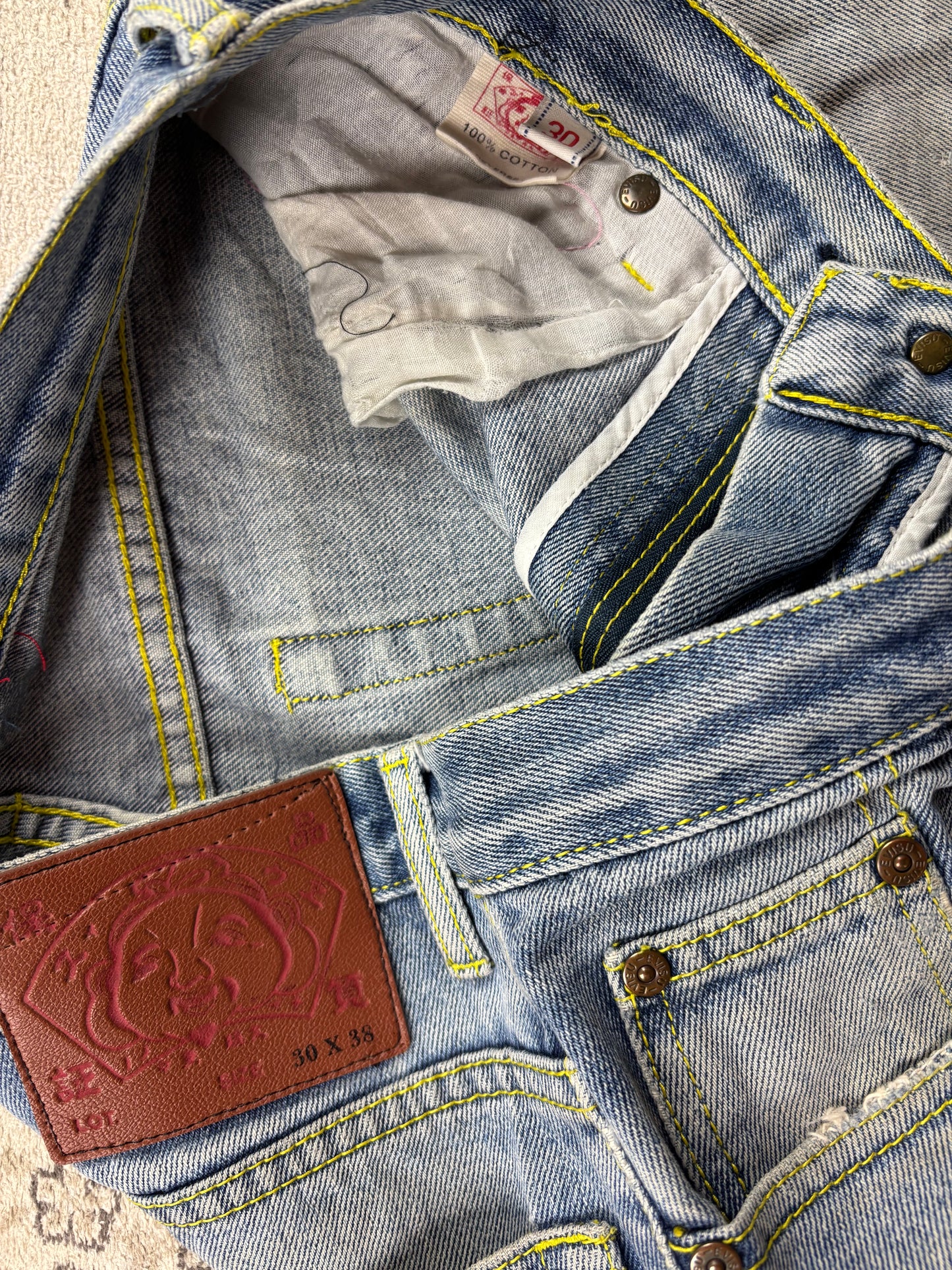 EVISU JEANS W30 L30 #E1