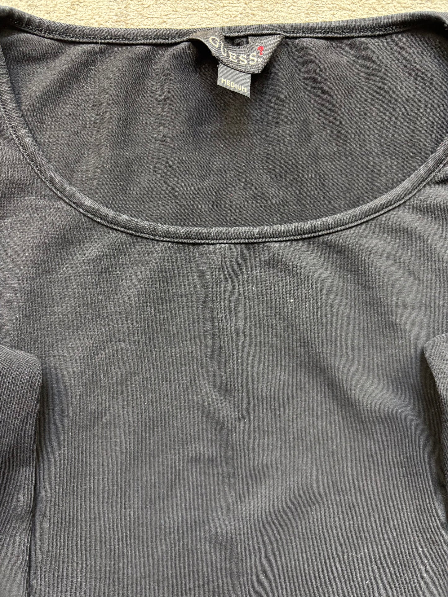 GUESS WOMEN LONGSLEEVE (M)