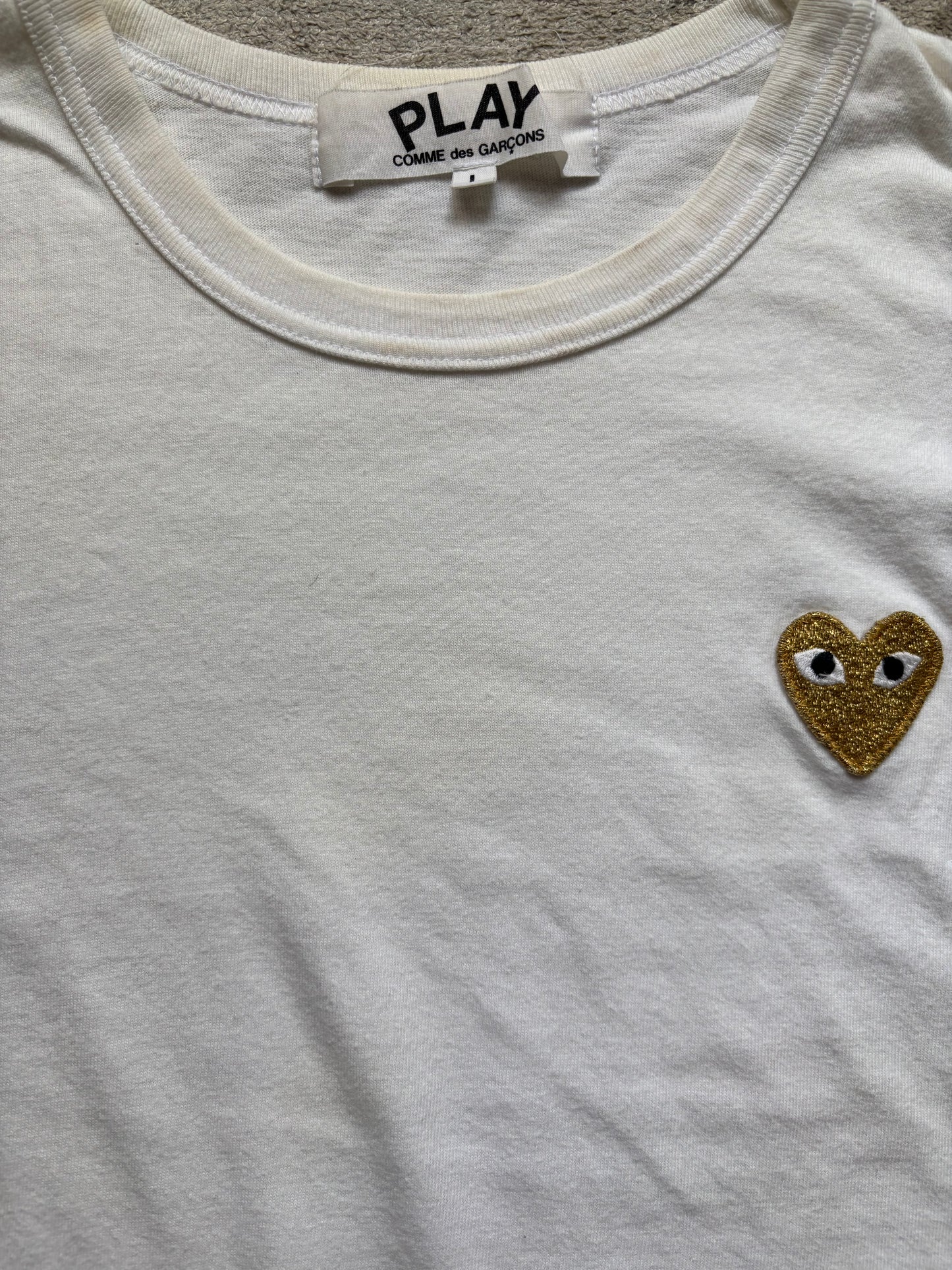 CDG PLAY WHITE T-SHIRT (S)