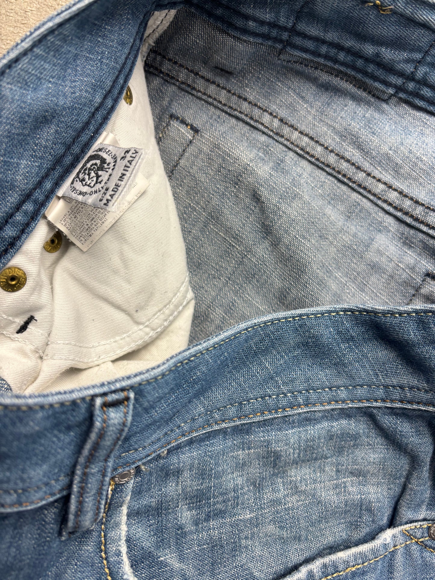 DIESEL JEANS W32 L34 #D2