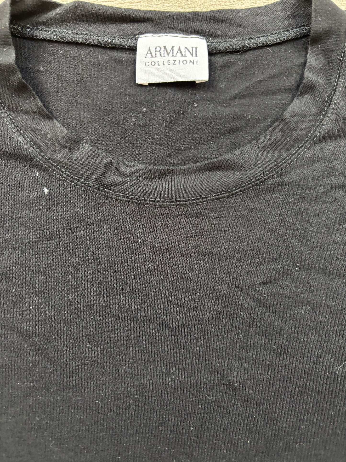 ARMANI T-SHIRT (M)