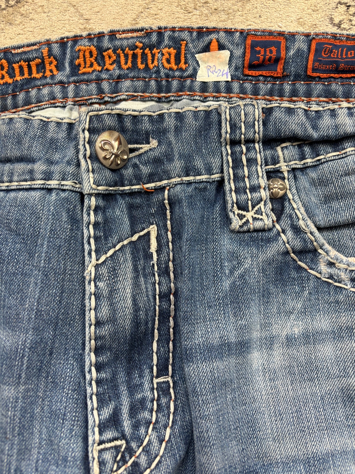 ROCK REVIVAL JEANS W38 L34 #RR24