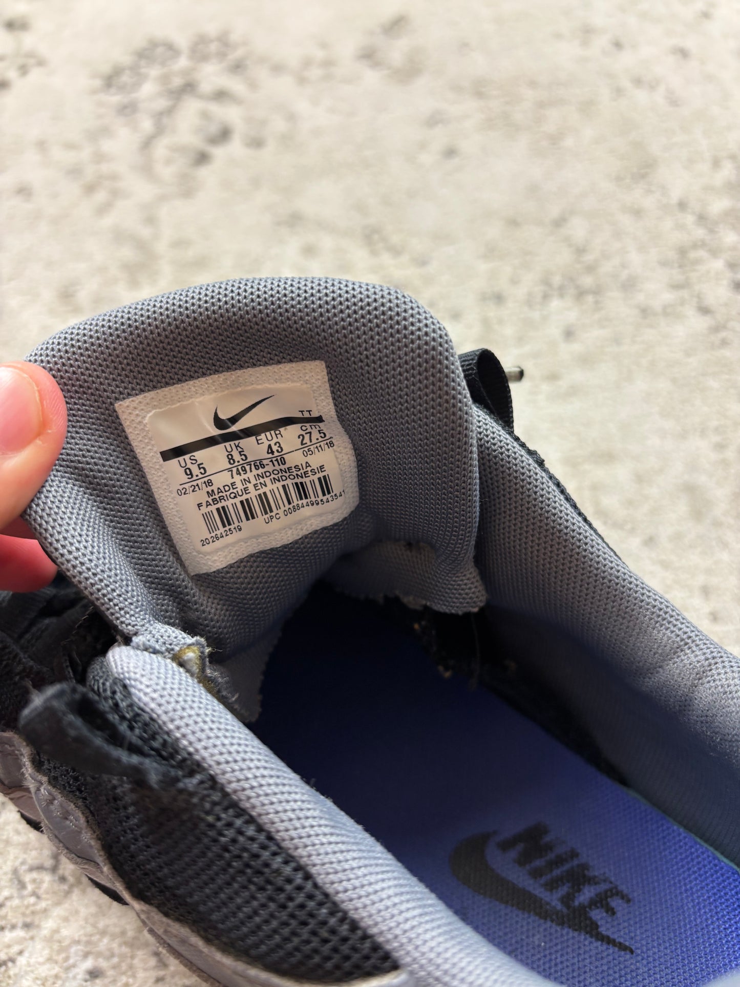 NIKE AIR MAX 95s WOLF GREY PERSIAN VIOLET SNEAKER (43)