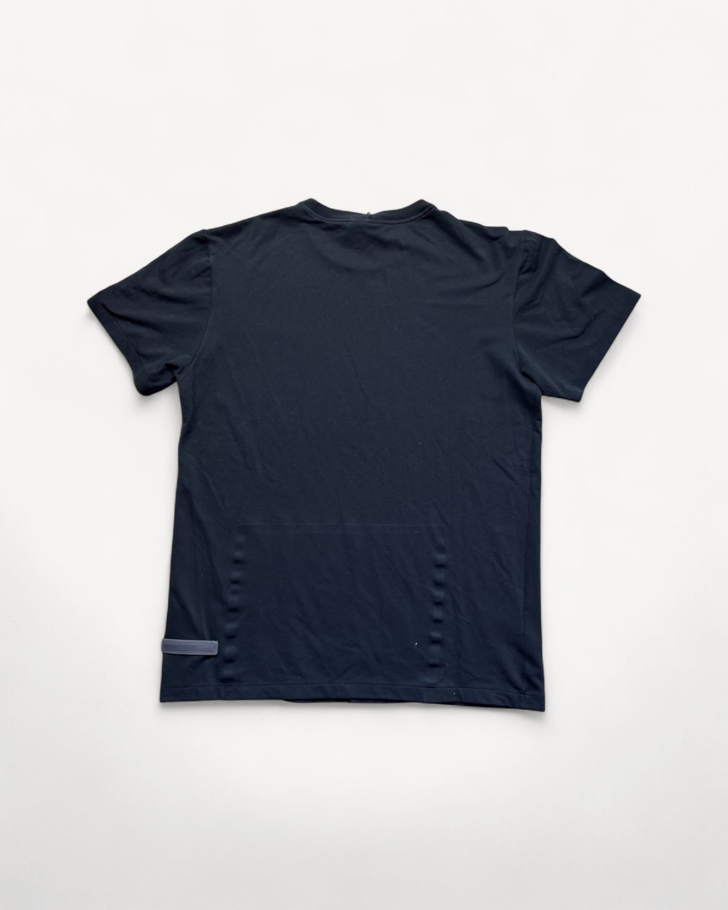 LACOSTE T-SHIRT (M)