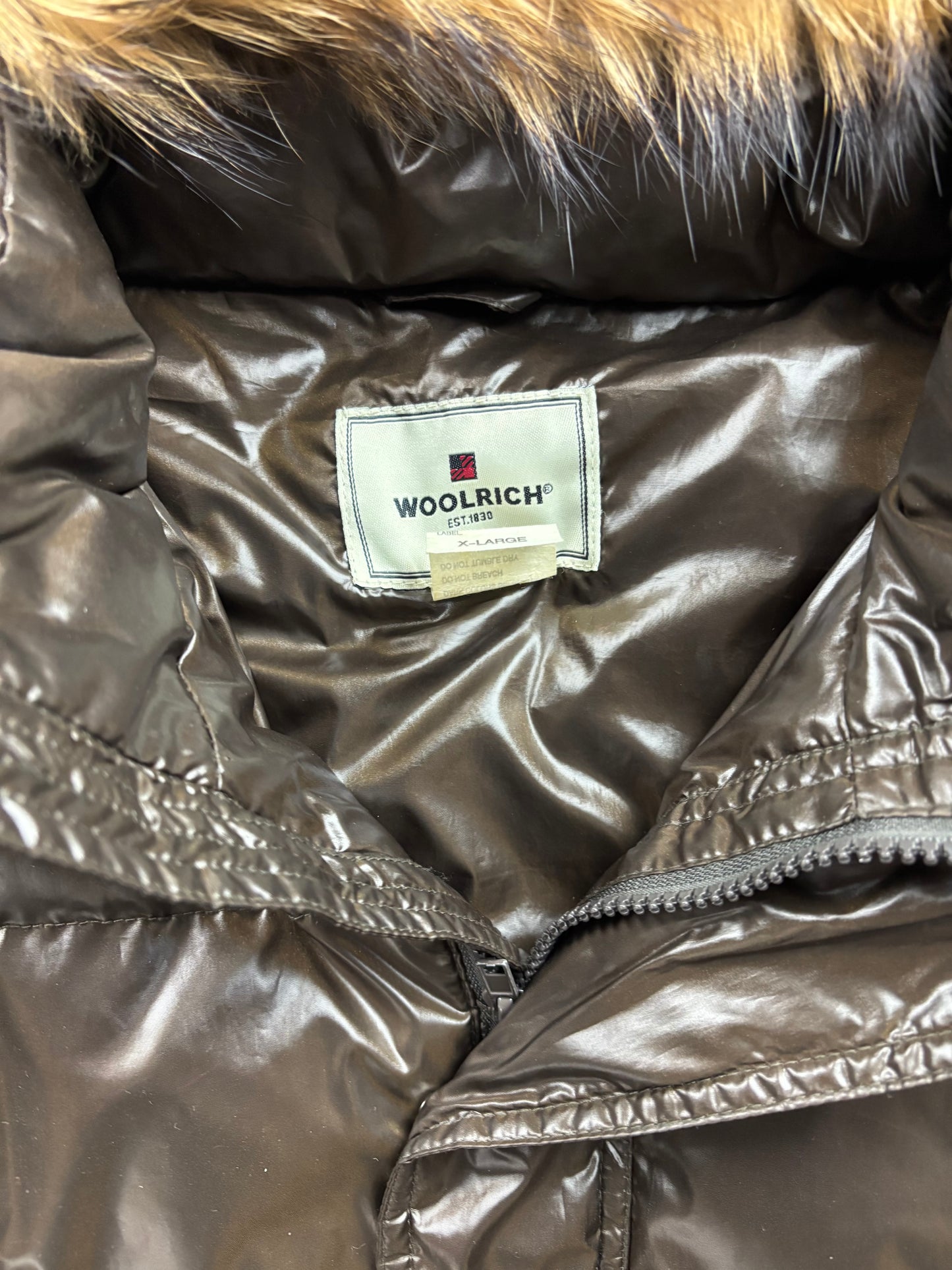 WOOLRICH PUFFER JACKET (XL)