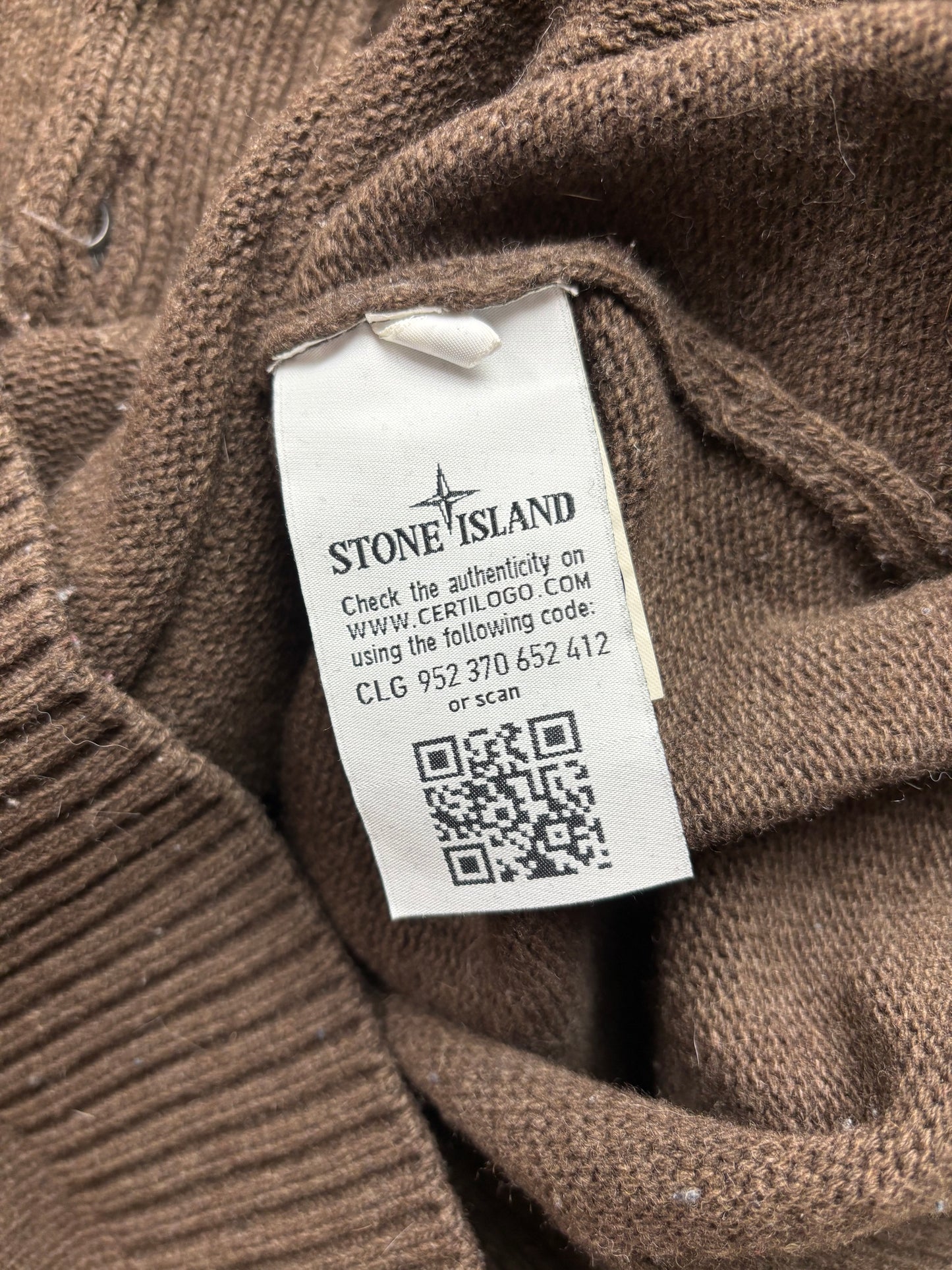 STONE ISLAND BROWN HALF ZIP UP KNIT (M)