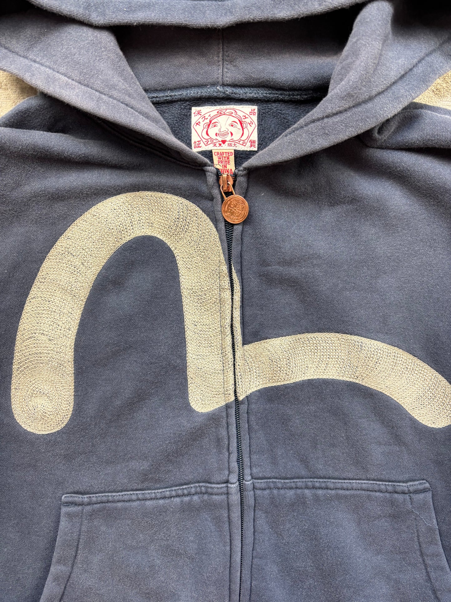 EVISU BLACK ZIP UP HOODIE (M)