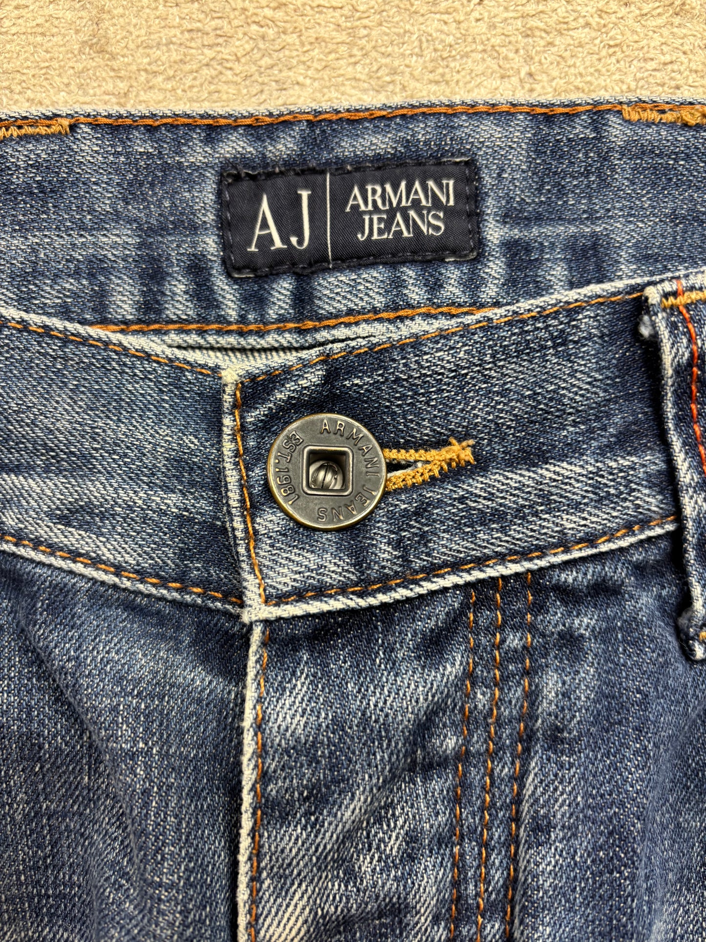ARMANI JEANS W33 L32