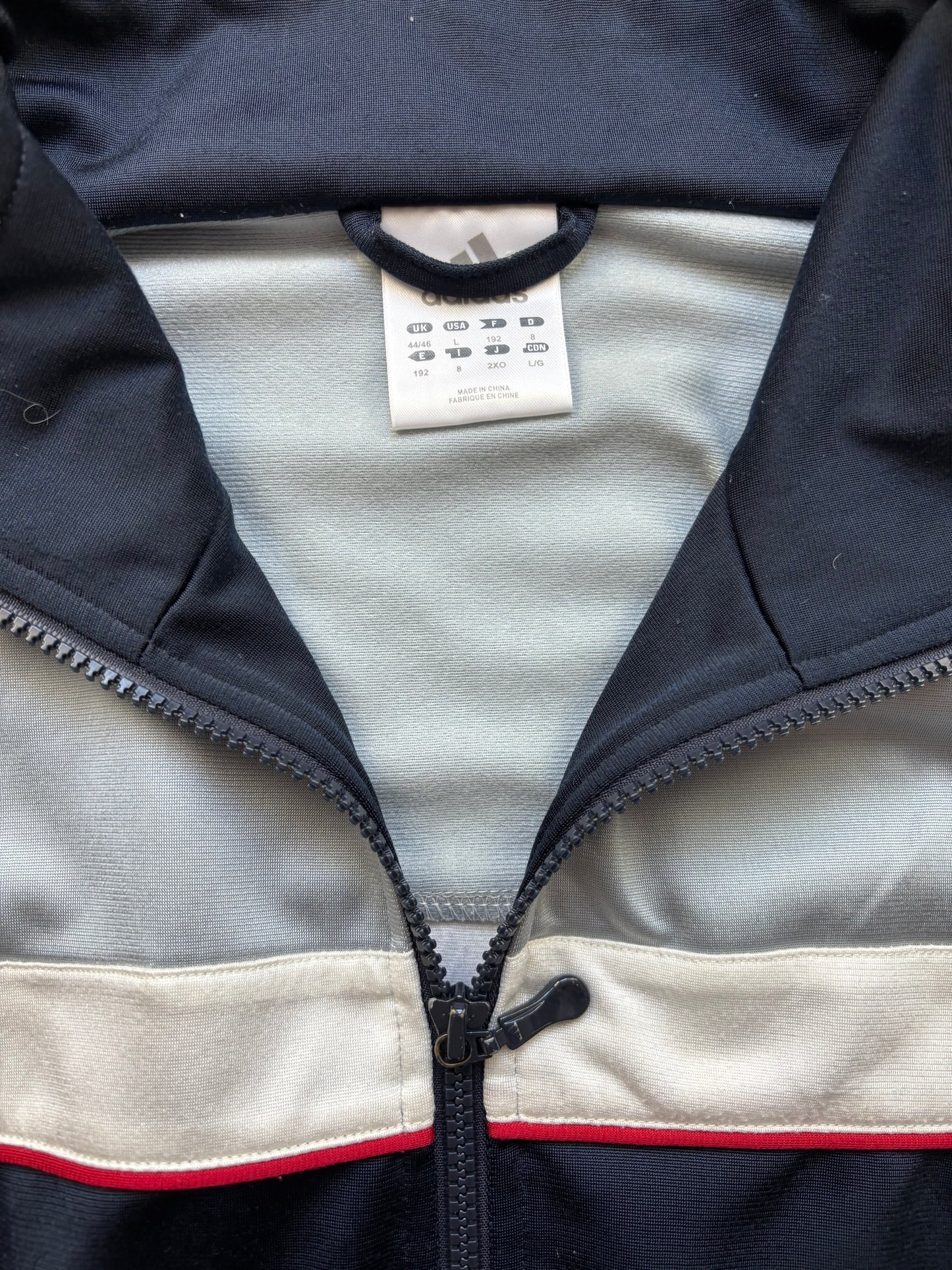 ADIDAS ZIP UP VEST (L)