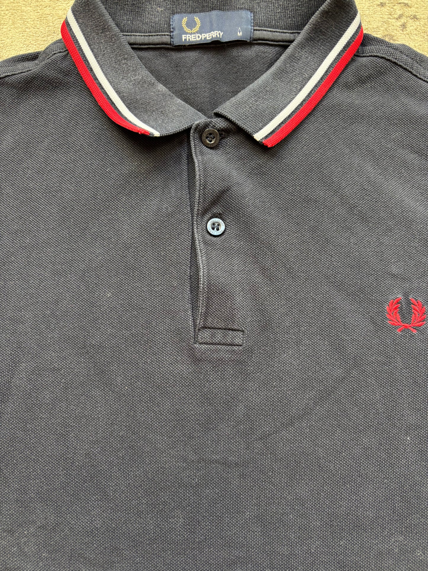 FRED PERRY POLO SHIRT NAVY (M)