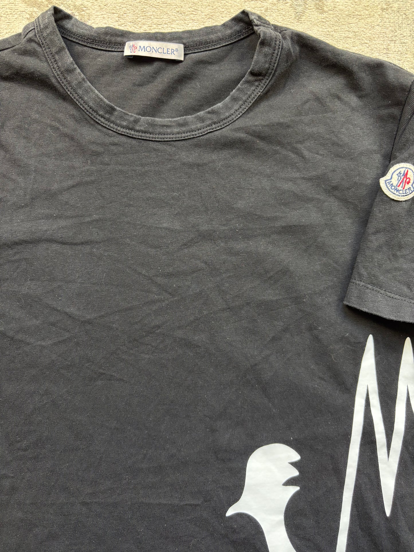 MONCLER T-SHIRT (S)