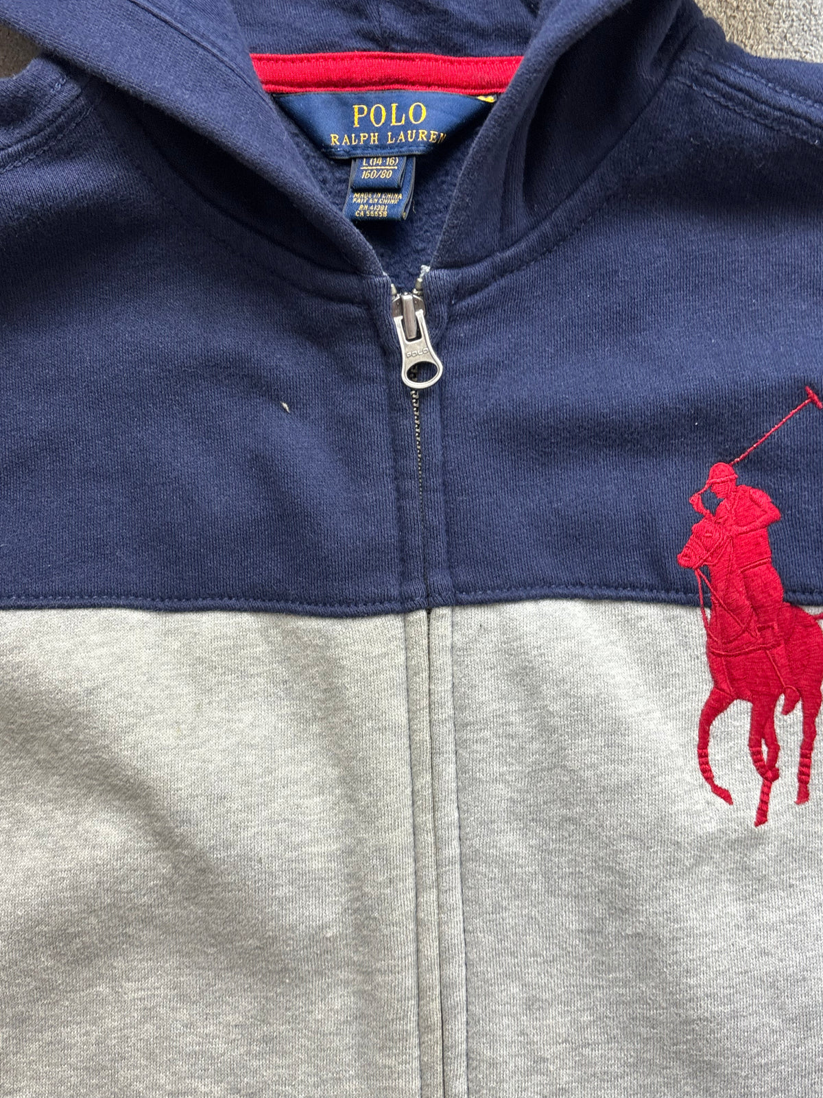 RALPH LAUREN GREY ZIP UP HOODIE (S)