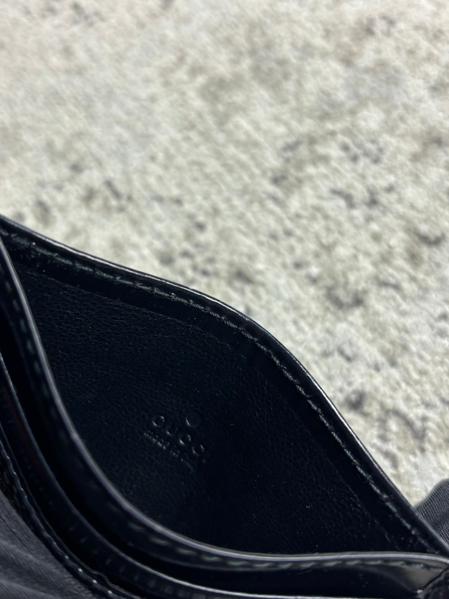 GUCCI MONOGRAM CARDHOLDER