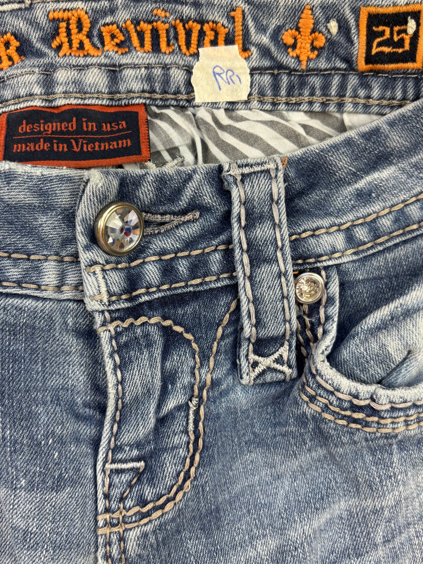 ROCK REVIVAL JEANS W25 L32 #RR1