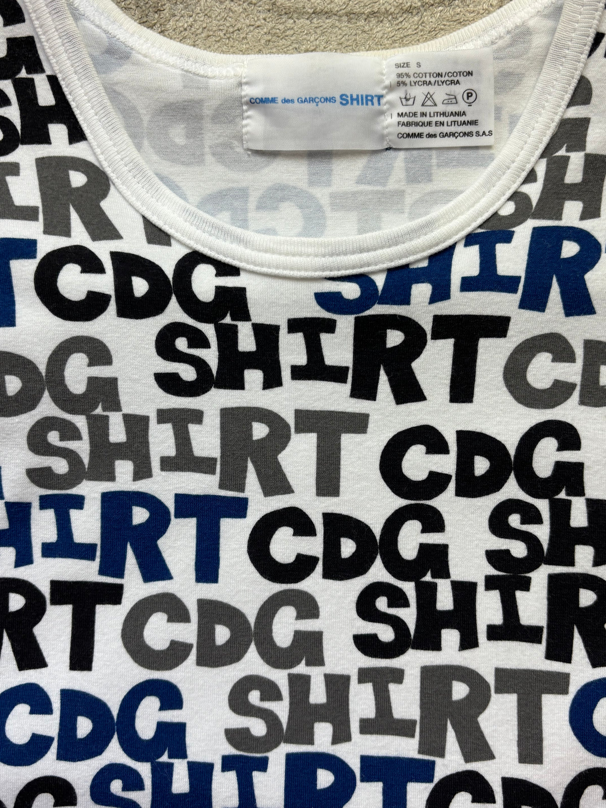 CDG MONOGRAM T-SHIRT (S)