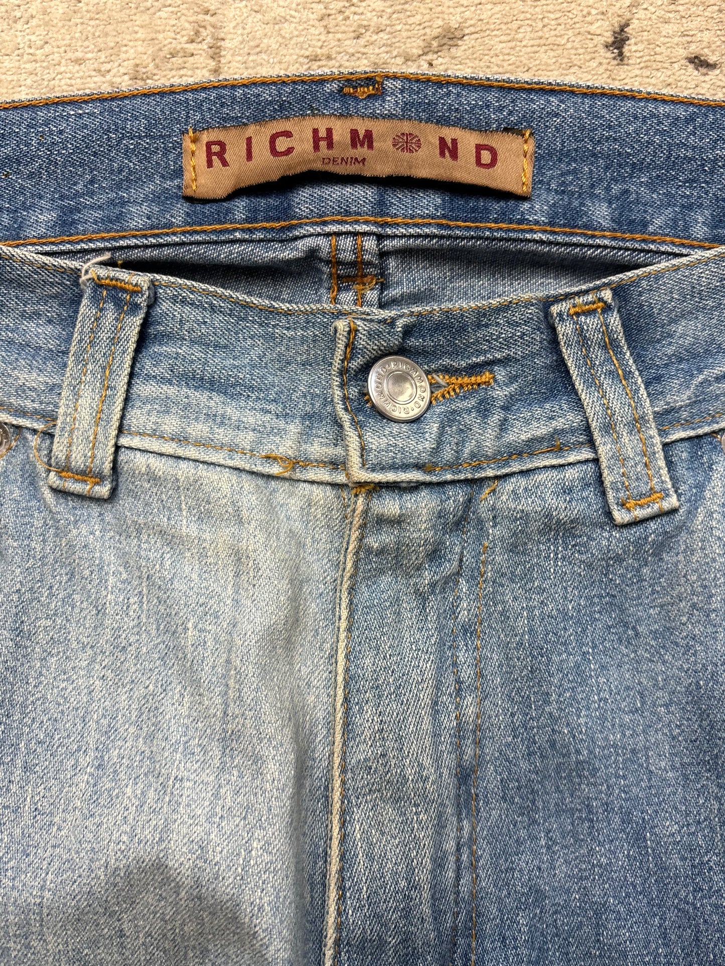 RICHMOND JEANS W30 L32