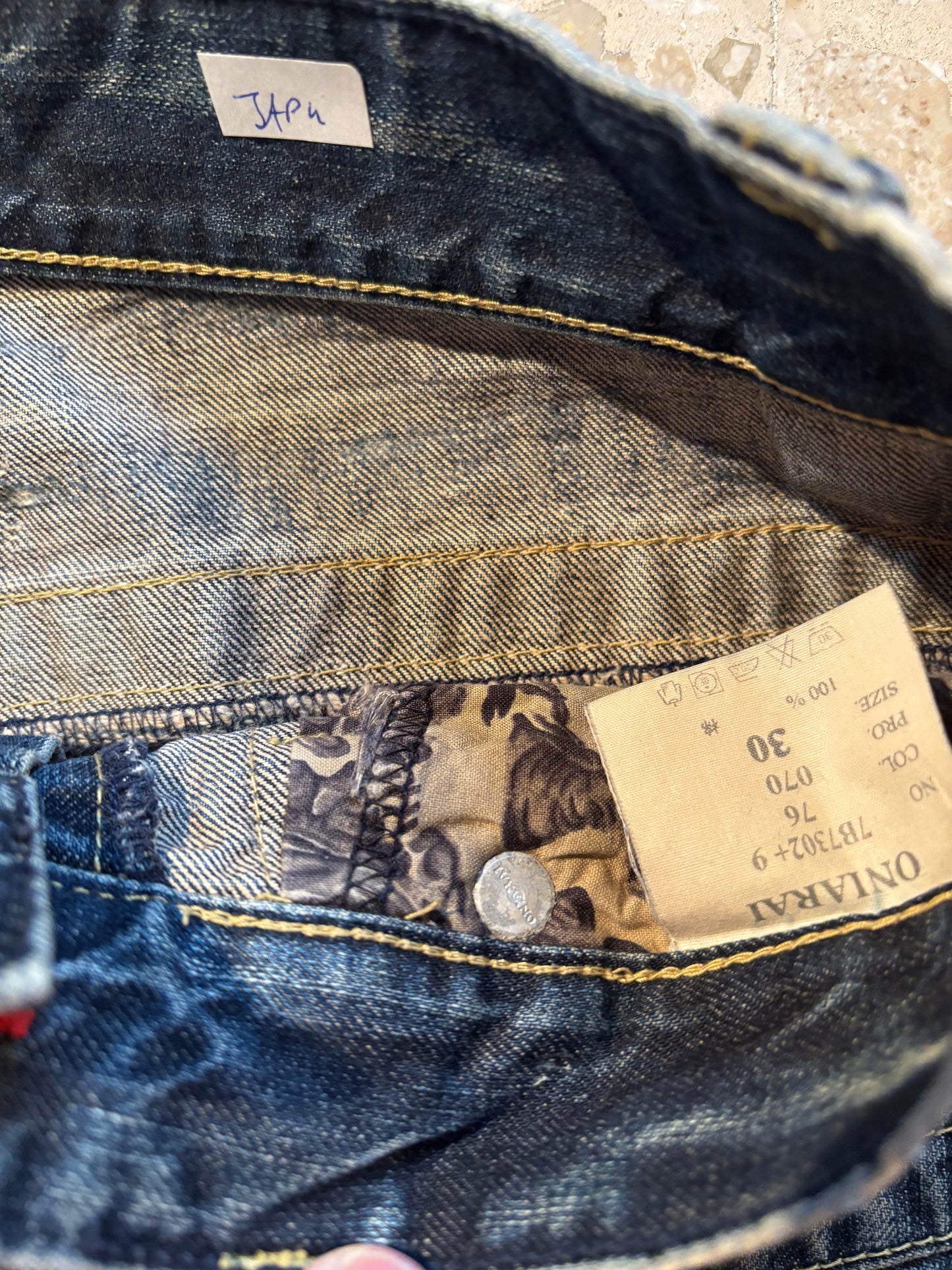 JAPANESE EMBROIDERED DENIM W30 L32 #JAP4