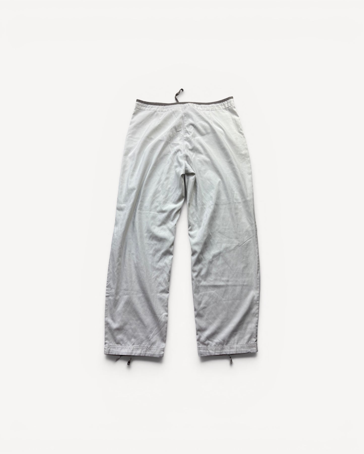NIKE TRACKPANT (L)