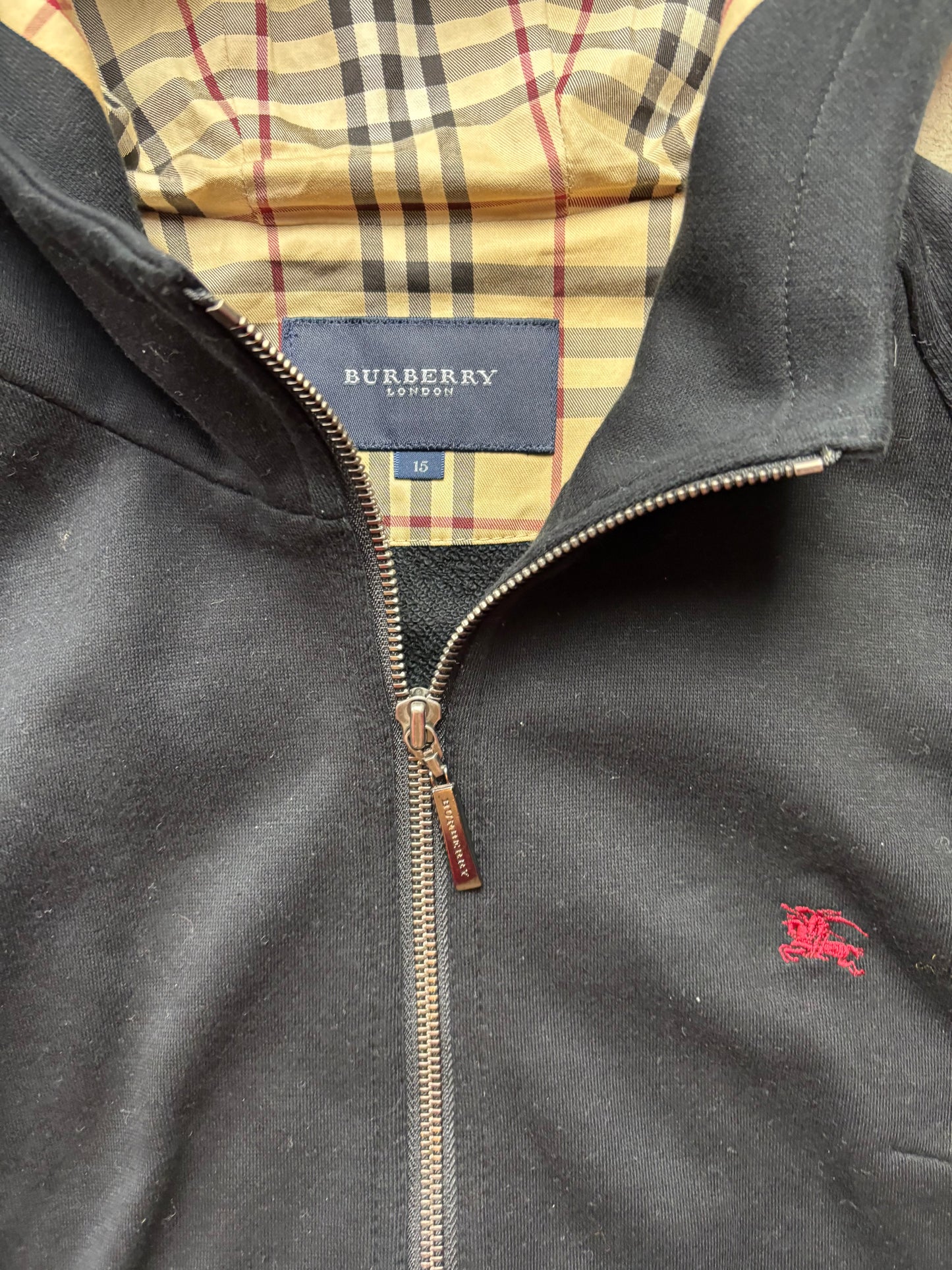 BURBERRY BLACK ZIP UP HOODIE (S/M)