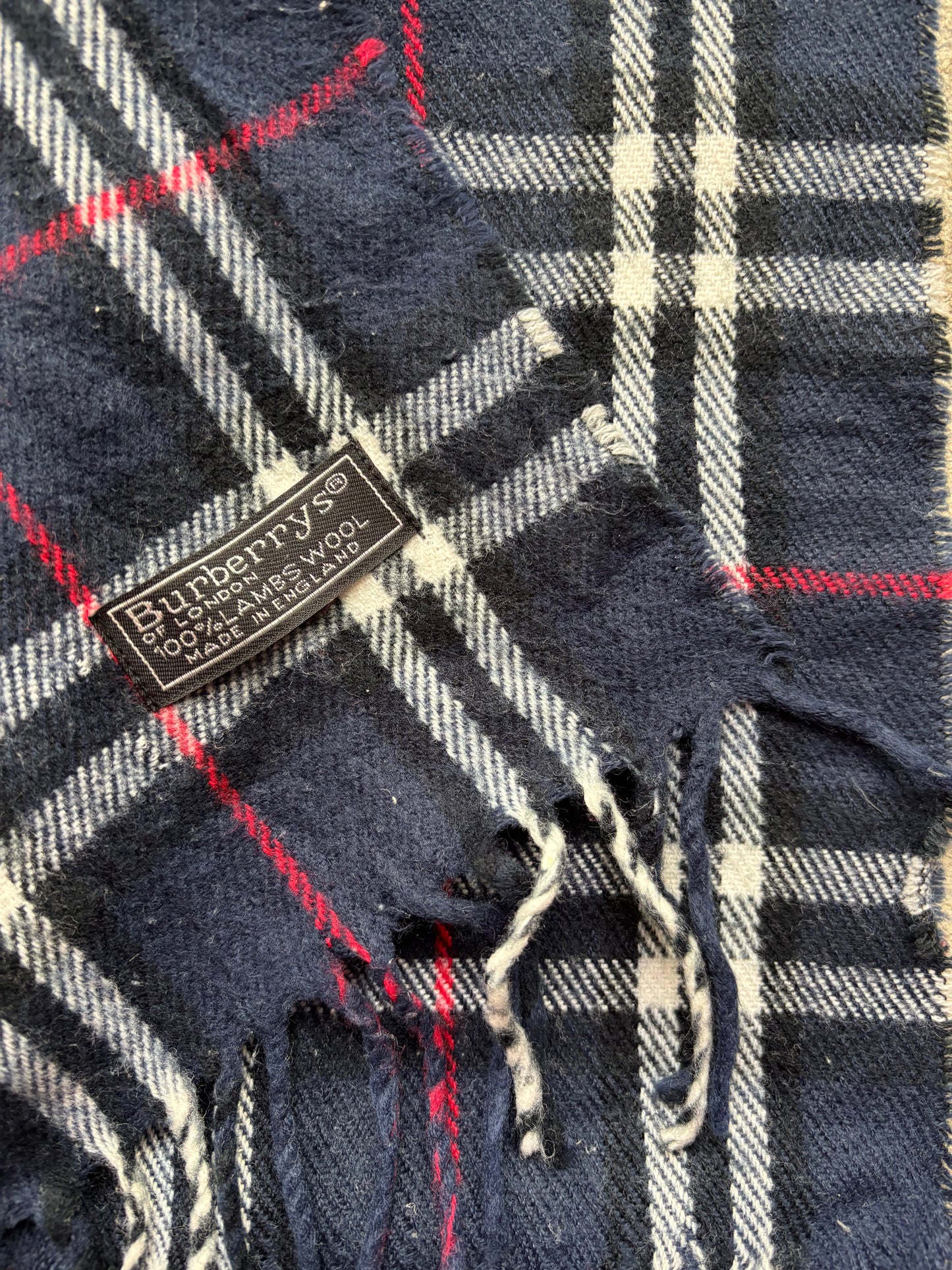 BURBERRY NOVACHECK SCARF NAVY
