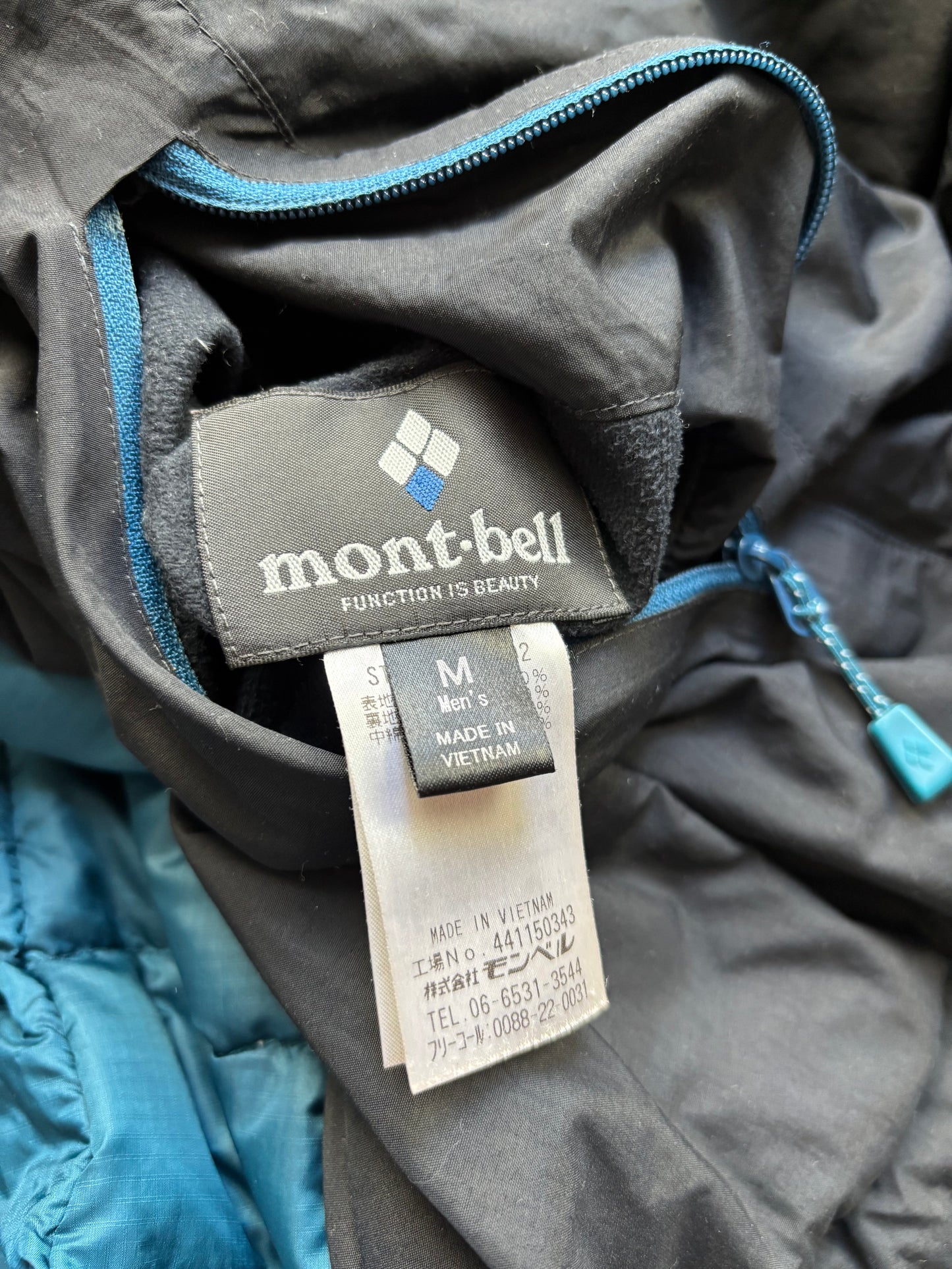 MONTBELL BLUE REVERSIBLE PUFFER JACKET (M)