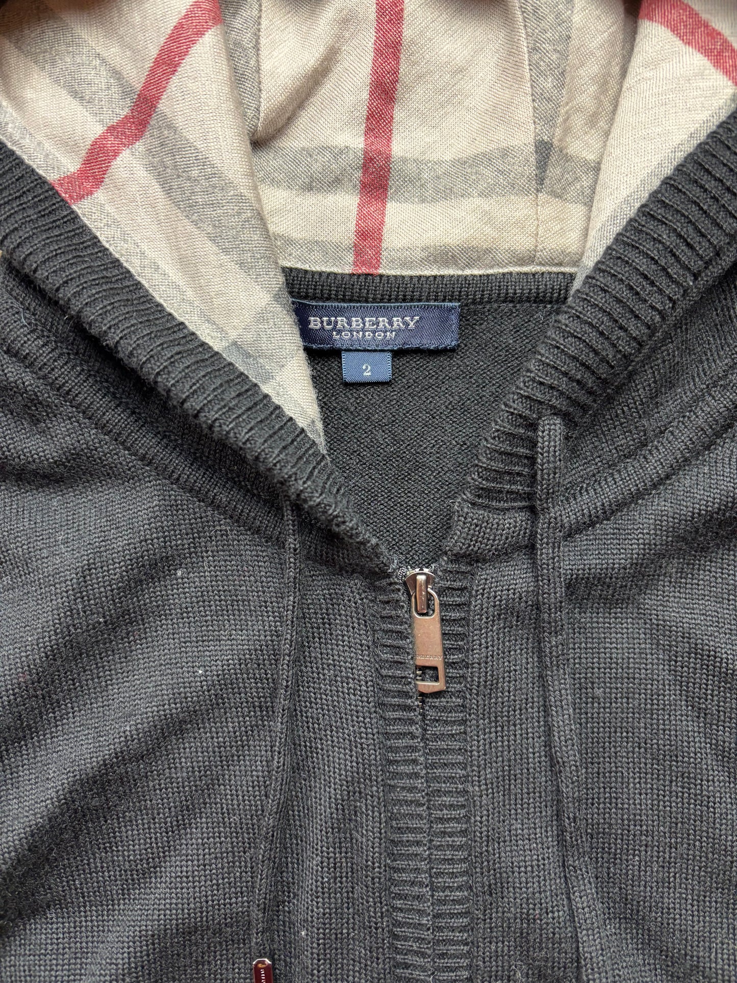 BURBERRY BLACK ZIP UP HOODIE (S)