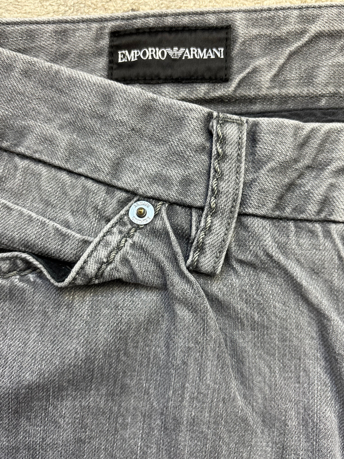 ARMANI JEANS W33 L32