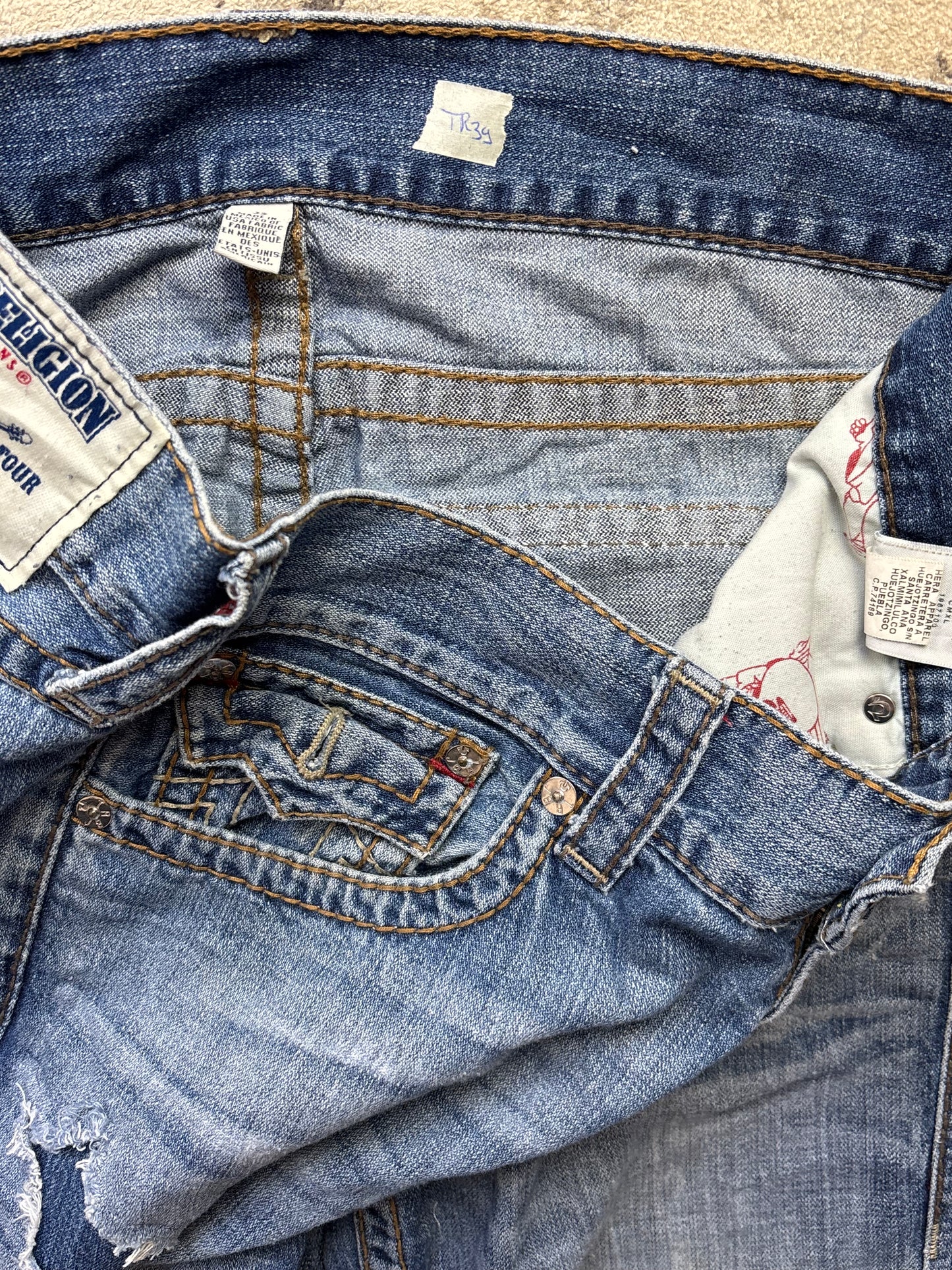 TRUE RELIGION JEANS W33 L34 #TR39