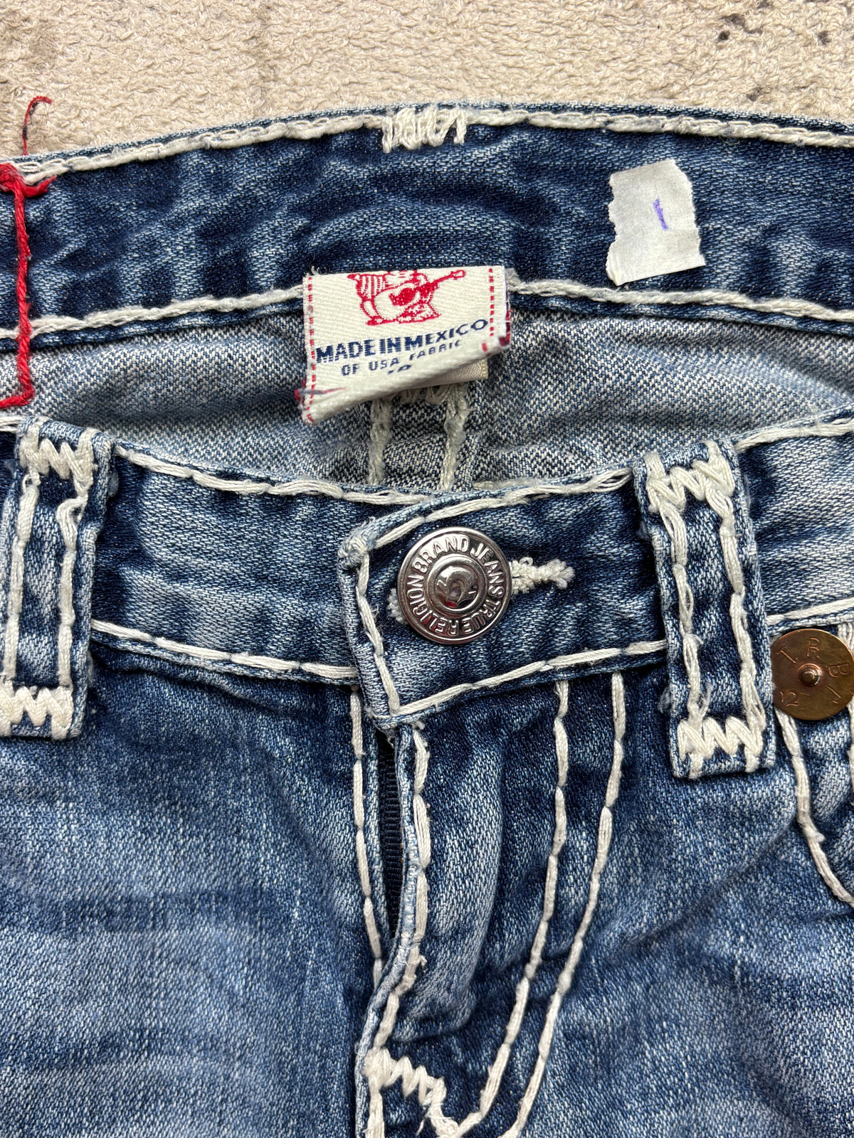 TRUE RELIGION JEANS W23 L30 #TR1