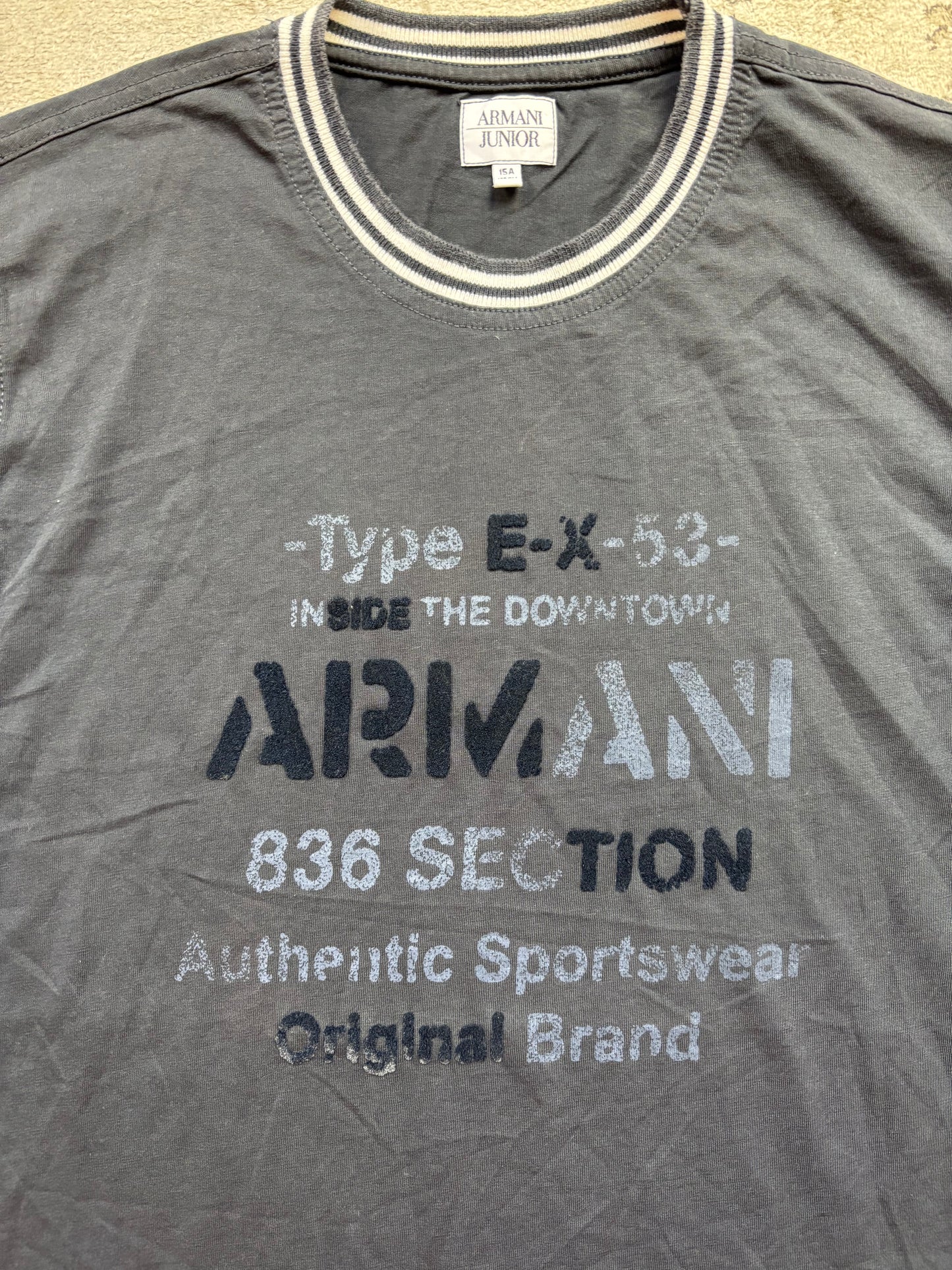 ARMANI T-SHIRT (S)