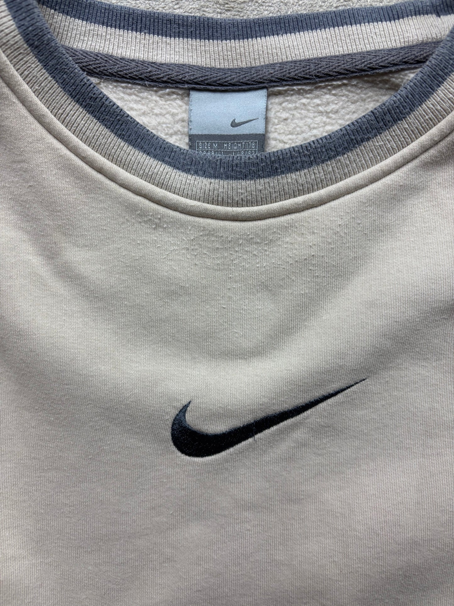 NIKE CREME SWEATER (M)