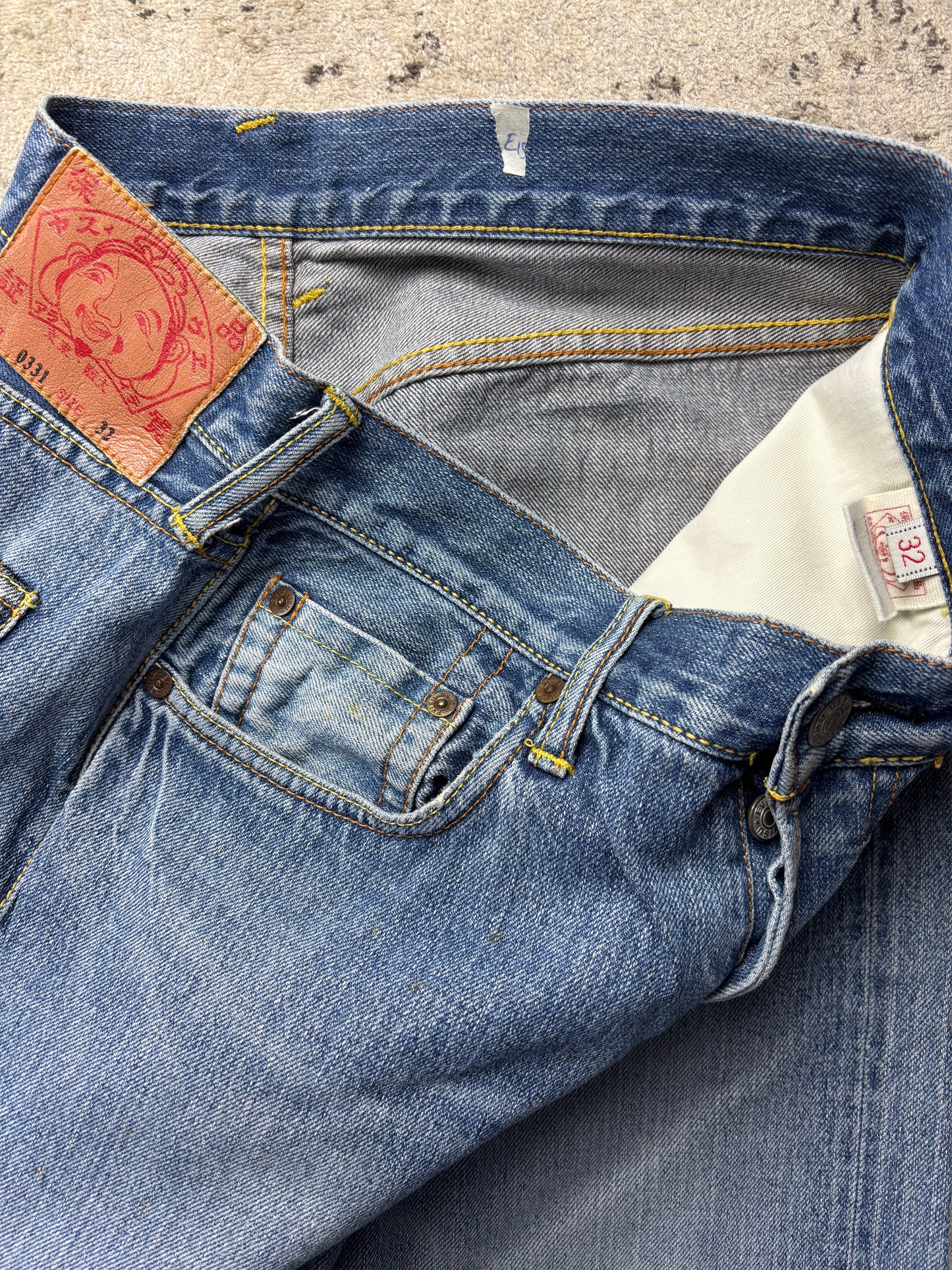 EVISU JEANS W32 L32 #E15