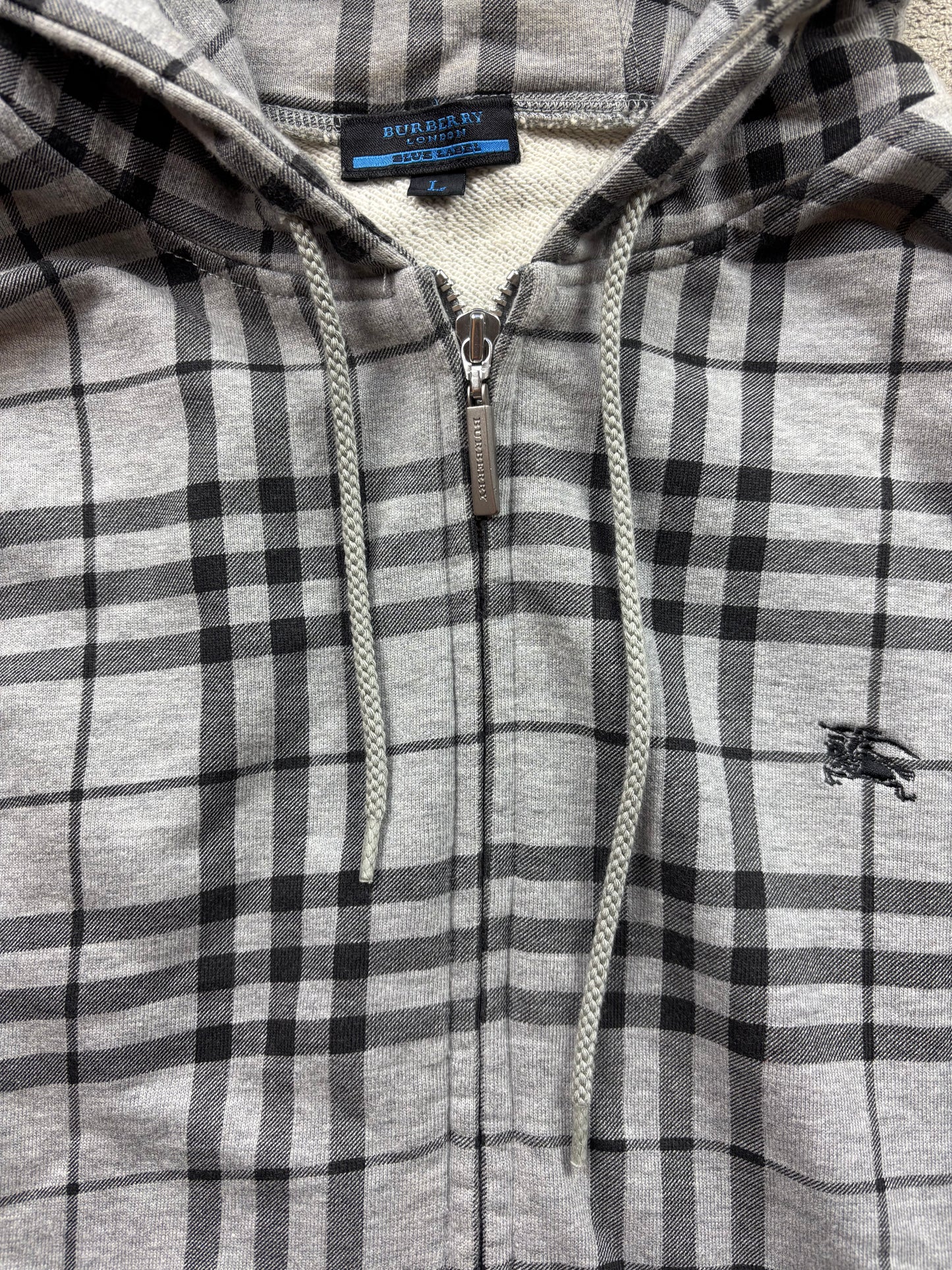 BURBERRY GREY NOVACHECK ZIP UP HOODIE (L)