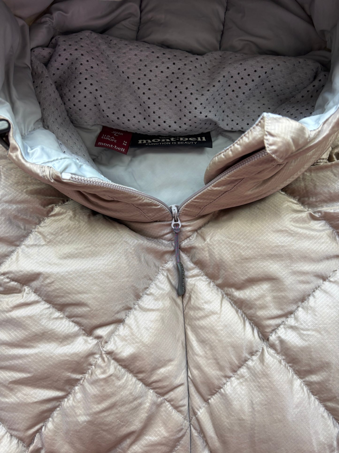 MONTBELL GREY PUFFER JACKET (M)