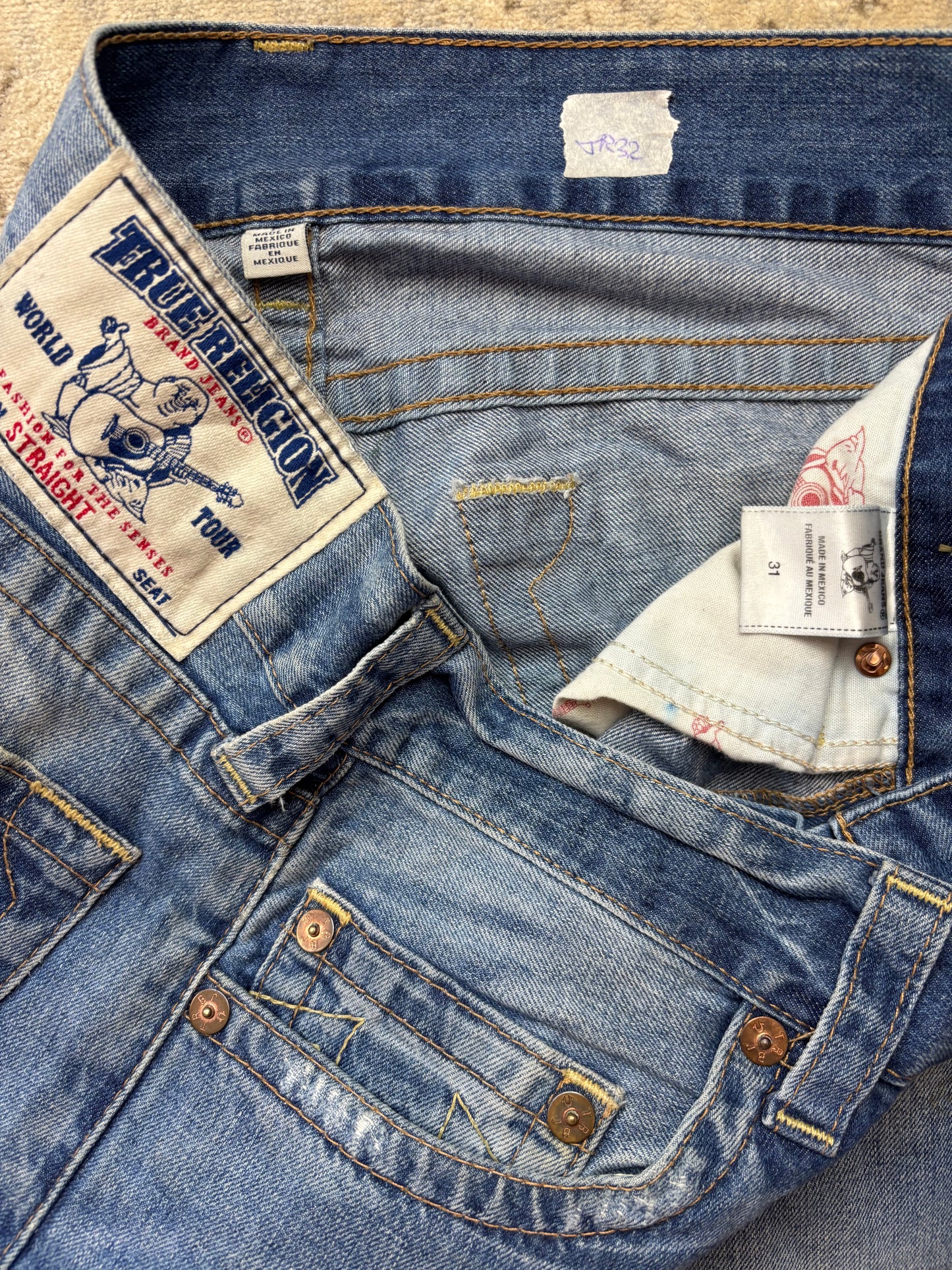 TRUE RELIGION JEANS W31 L34 #TR32