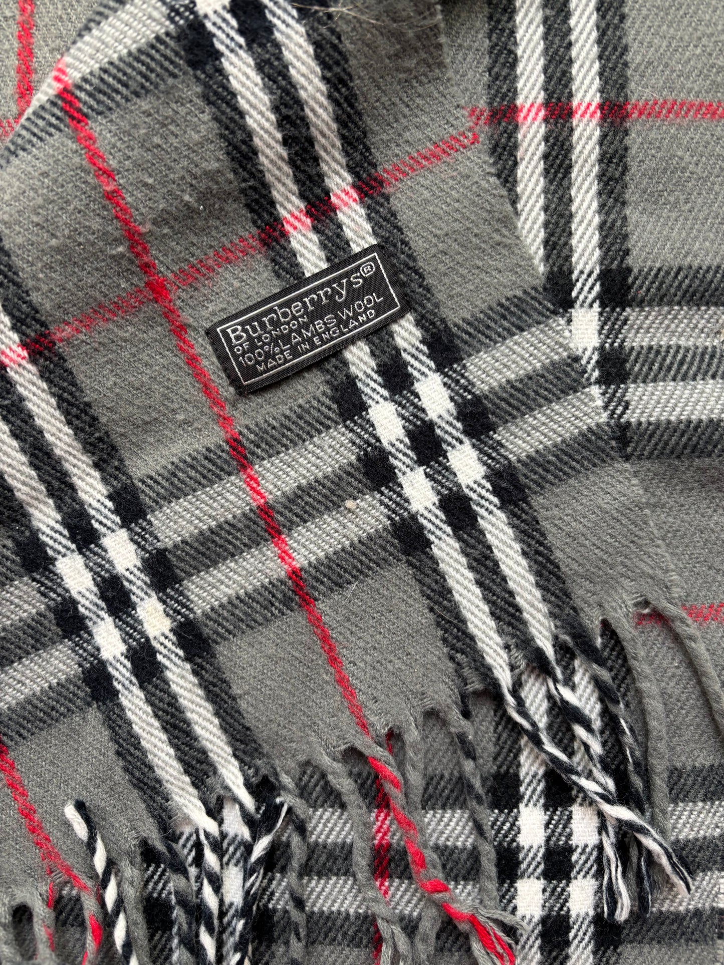 BURBERRY NOVACHECK SCARF GREY