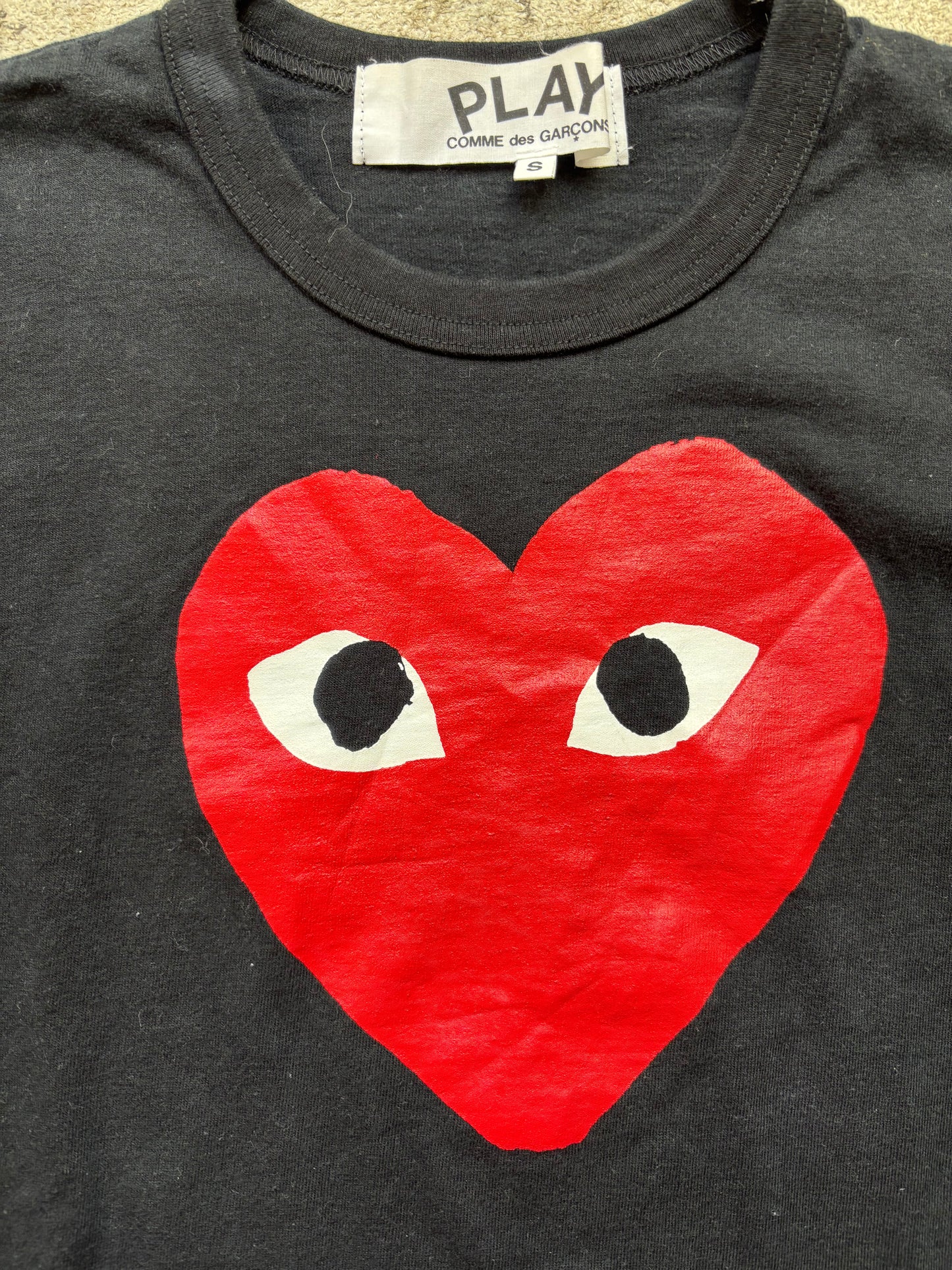 CDG PLAY BLACK T-SHIRT (S)