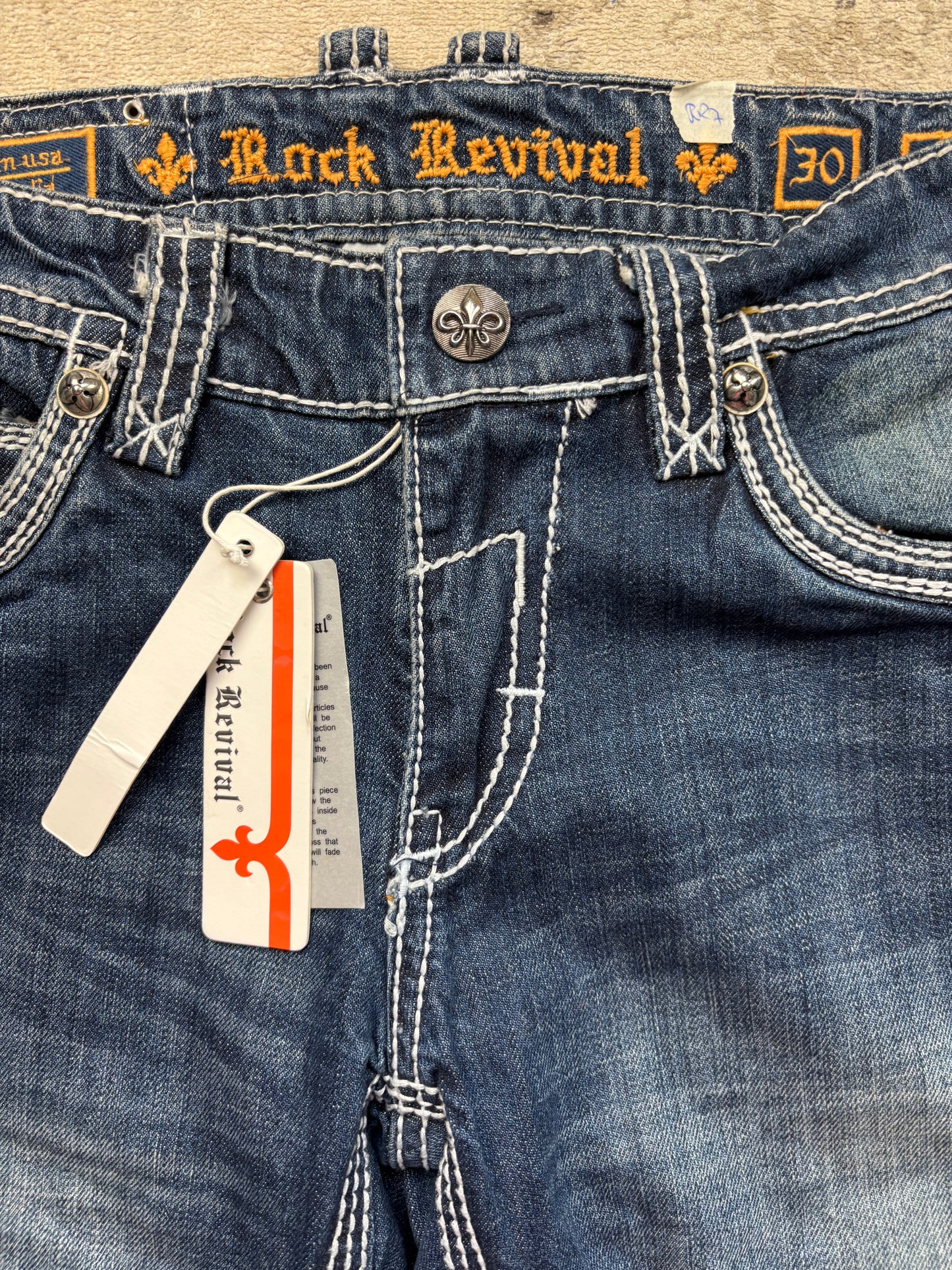 ROCK REVIVAL JEANS W30 L32 #RR7