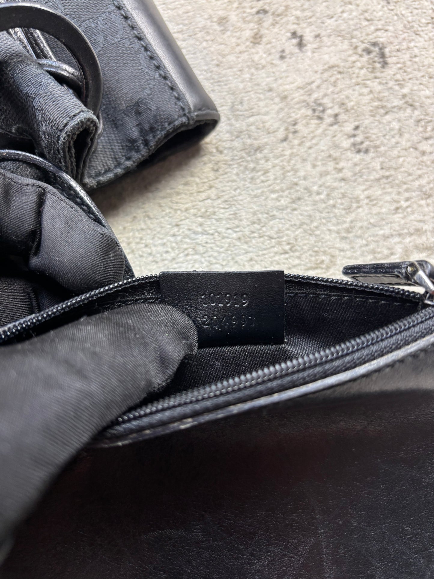 GUCCI BLACK MONOGRAM BAG