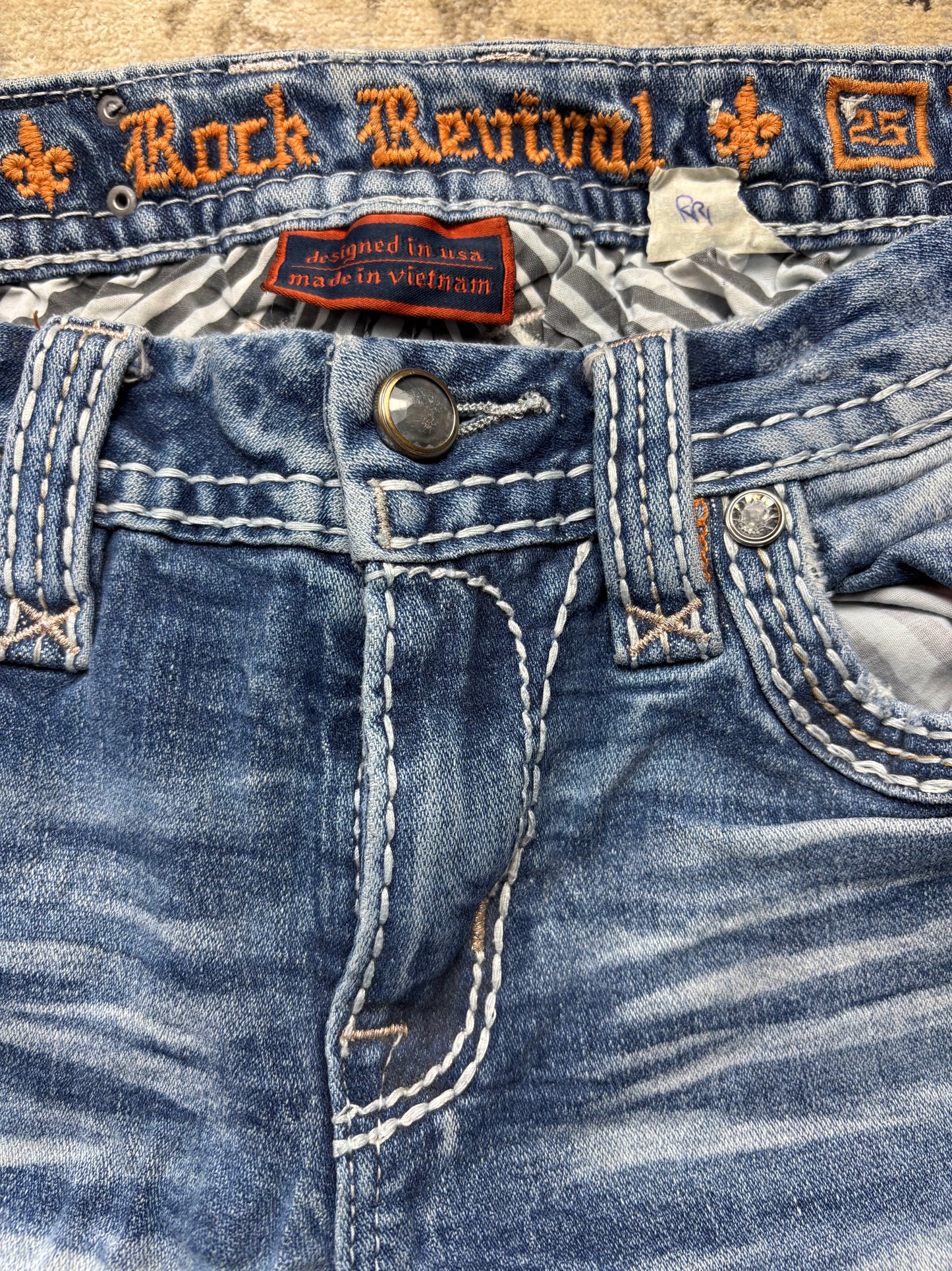 ROCK REVIVAL JEANS W25 L32 #RR1