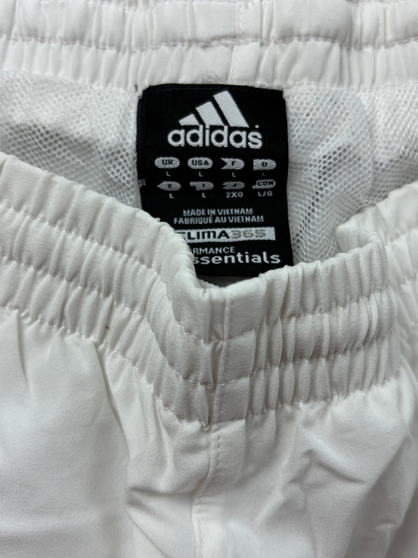ADIDAS WHITE TRACKPANT (L)