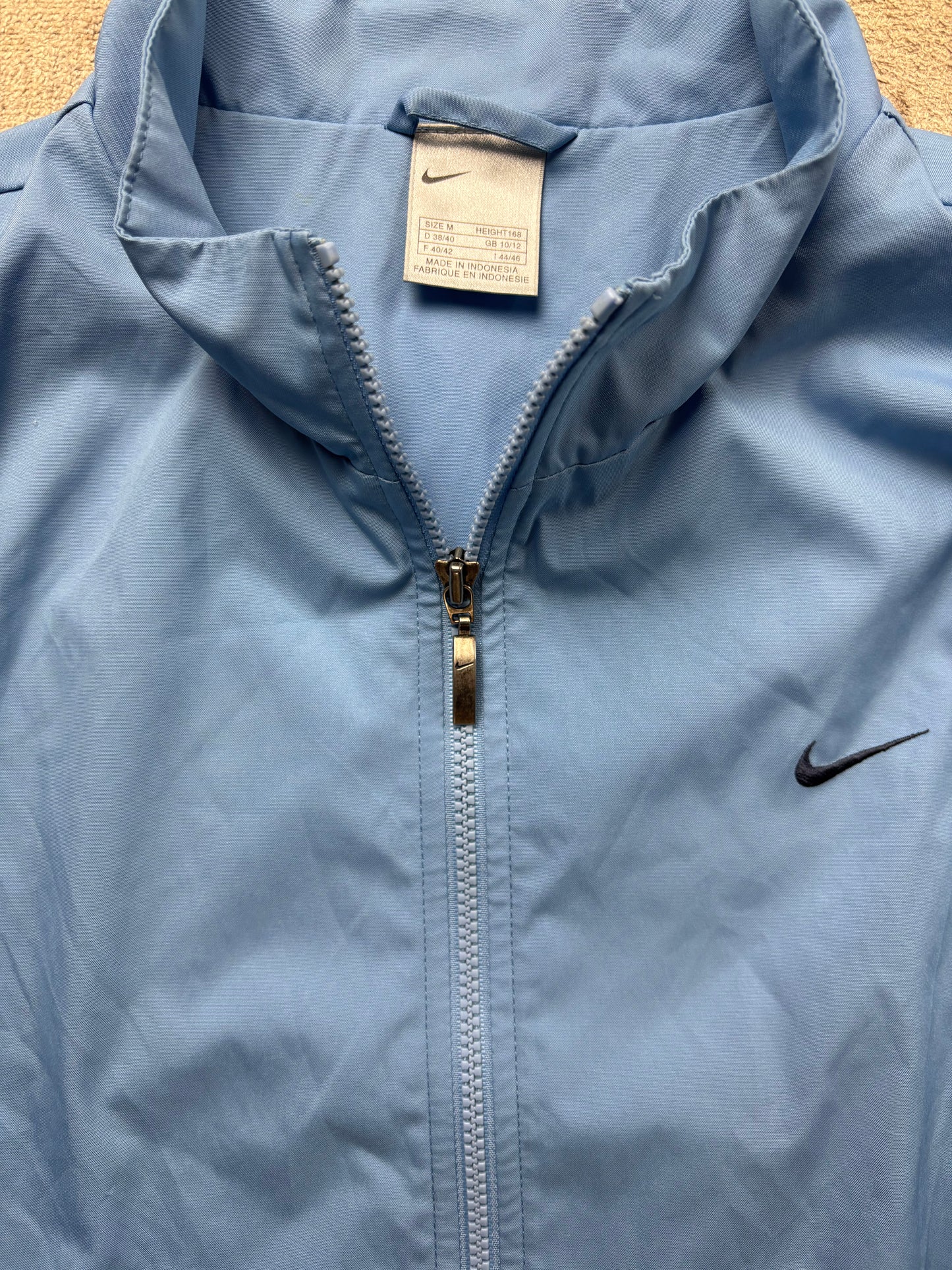 NIKE BABYBLUE ZIP UP VEST (M)