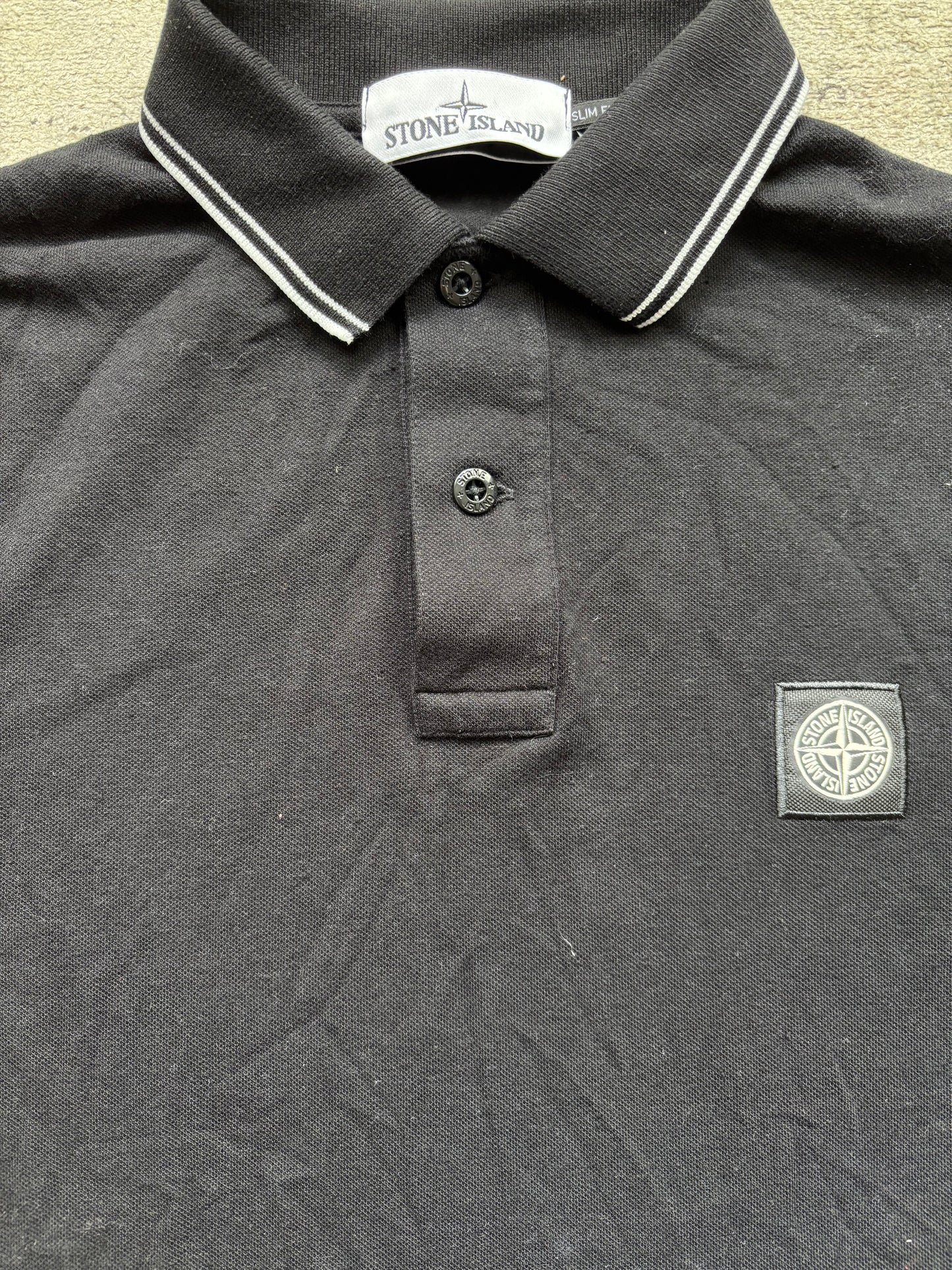 STONE ISLAND BLACK POLO SHIRT (M)