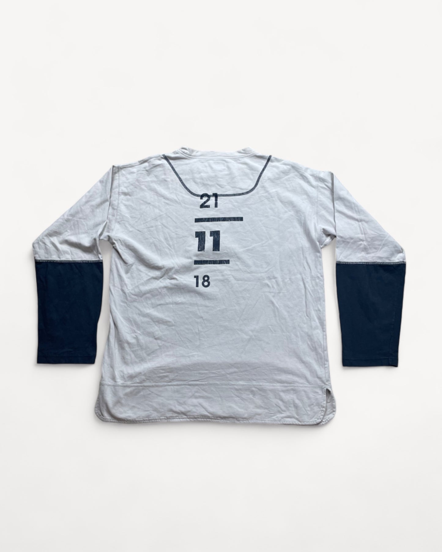 ARMANI LONGSLEEVE (XL)