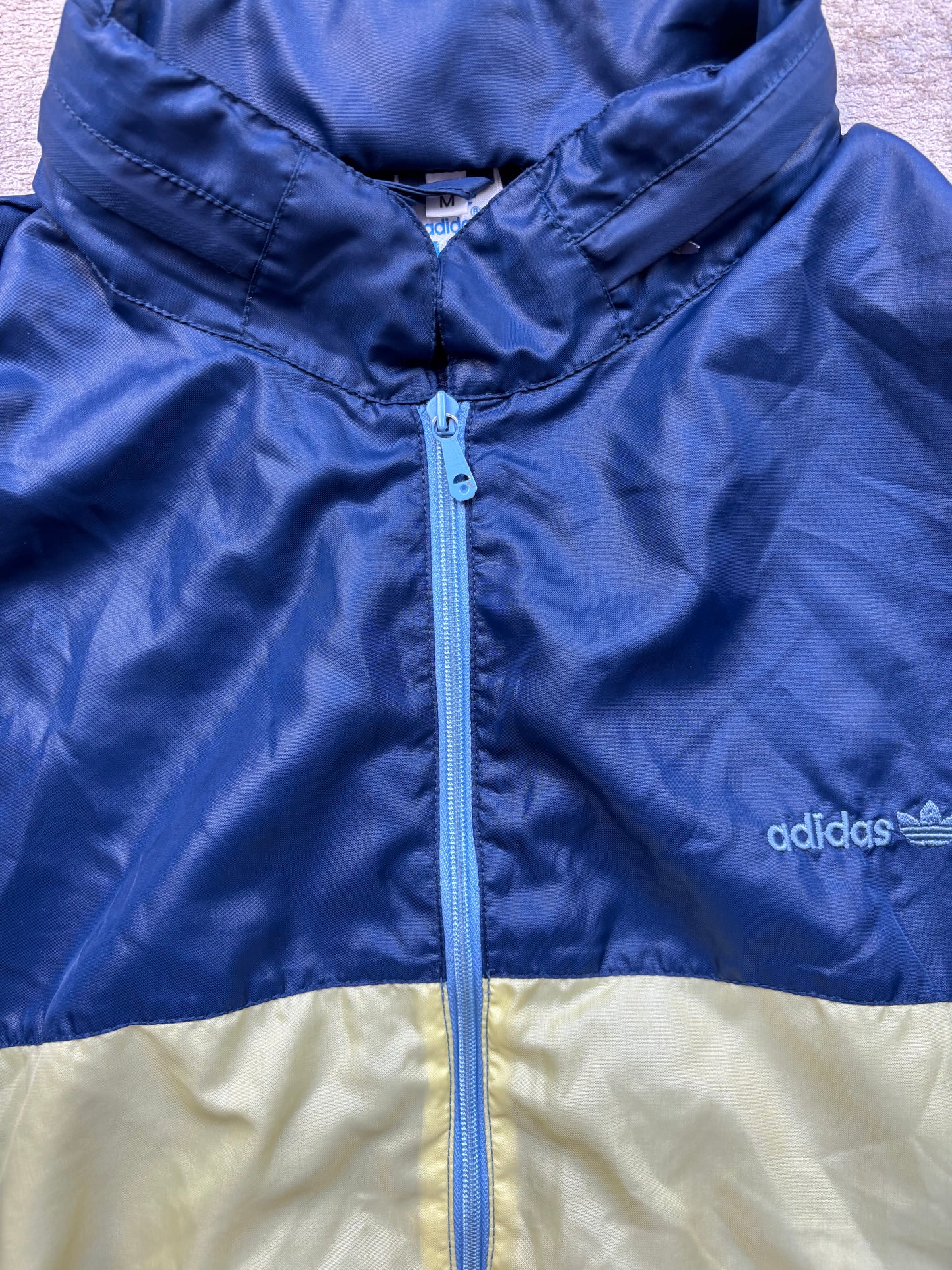 ADIDAS ZIP UP VEST (M)