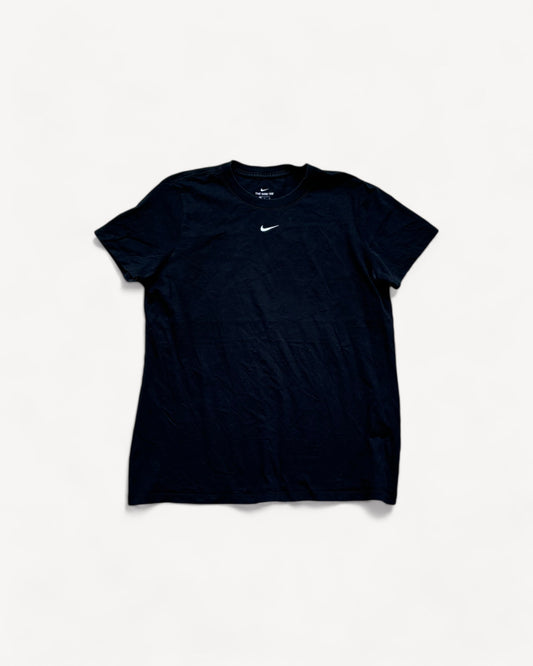 NIKE BLACK T-SHIRT (S)