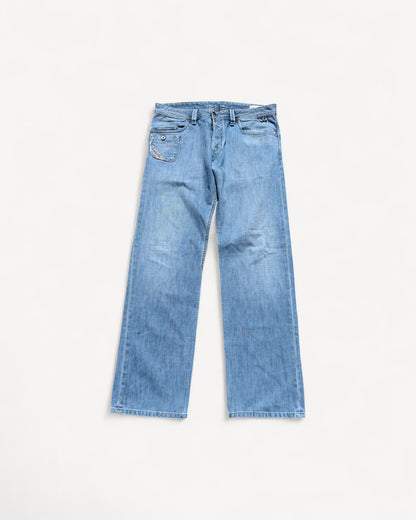 DIESEL JEANS W34 L32